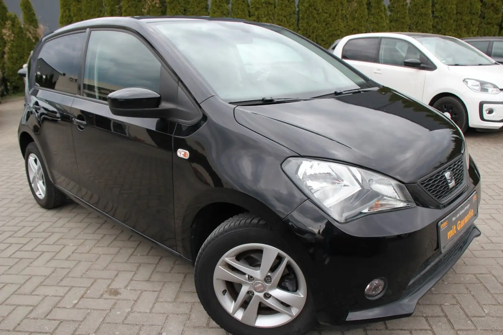 SEAT Mii Style Klima/Sitzhz/PDC/Alu/Allwetter/Tempoma Schwarz - 1