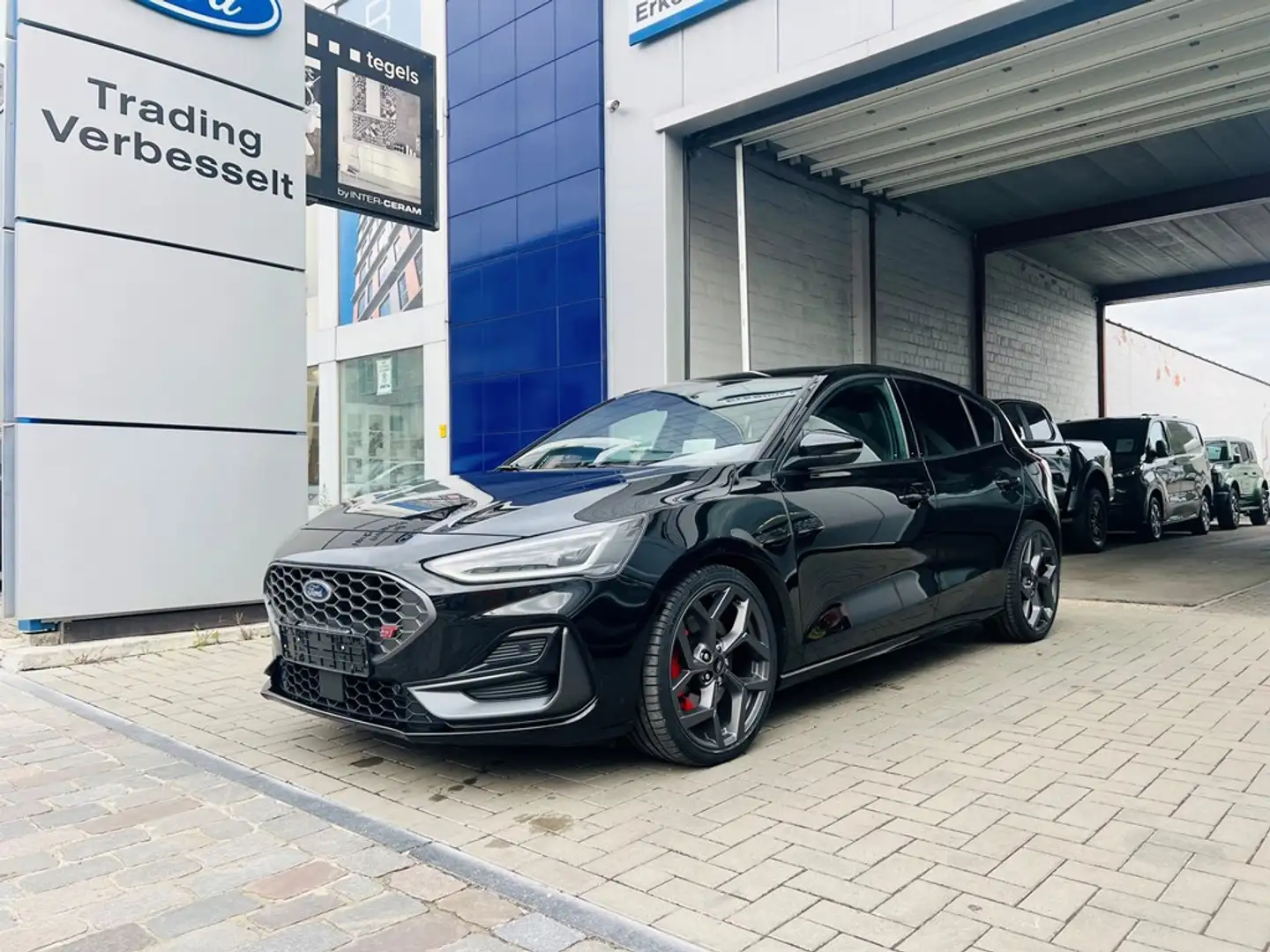 Ford Focus 2.3 Ecoboost / ST X / Pano Dak / ACC / LED / HUD Noir - 1