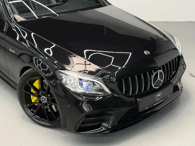Mercedes-Benz C-Class view 29
