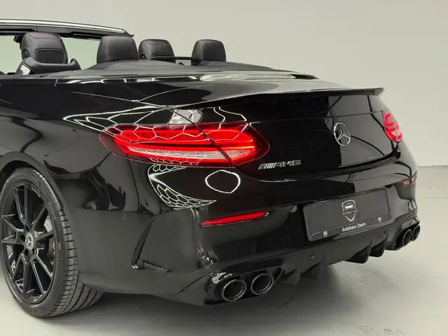 Mercedes-Benz C-Class view 16