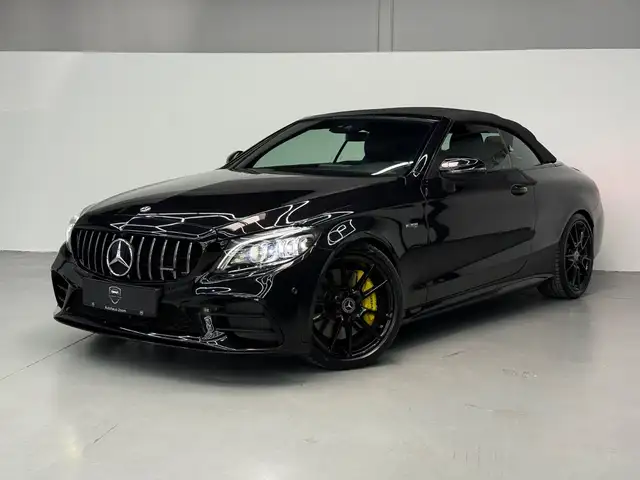 Mercedes-Benz C-Class view 3