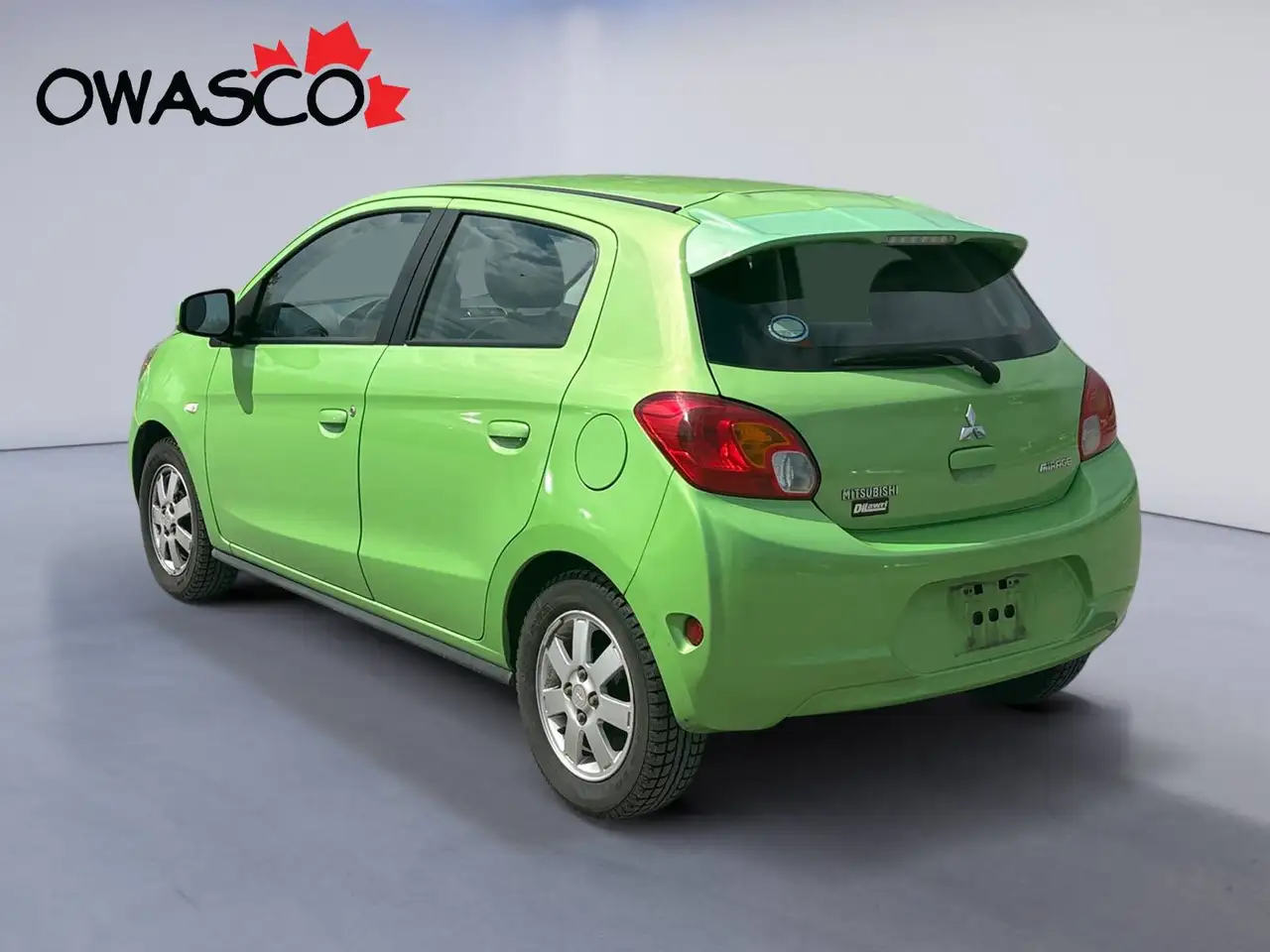 Mitsubishi Mirage снимка Mitsubishi Mirage