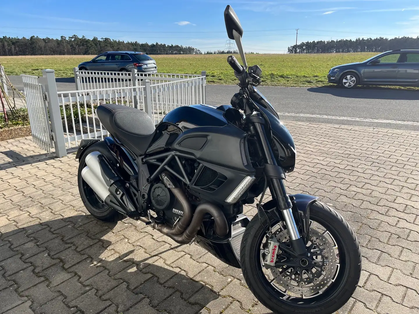 Ducati Diavel Noir - 1