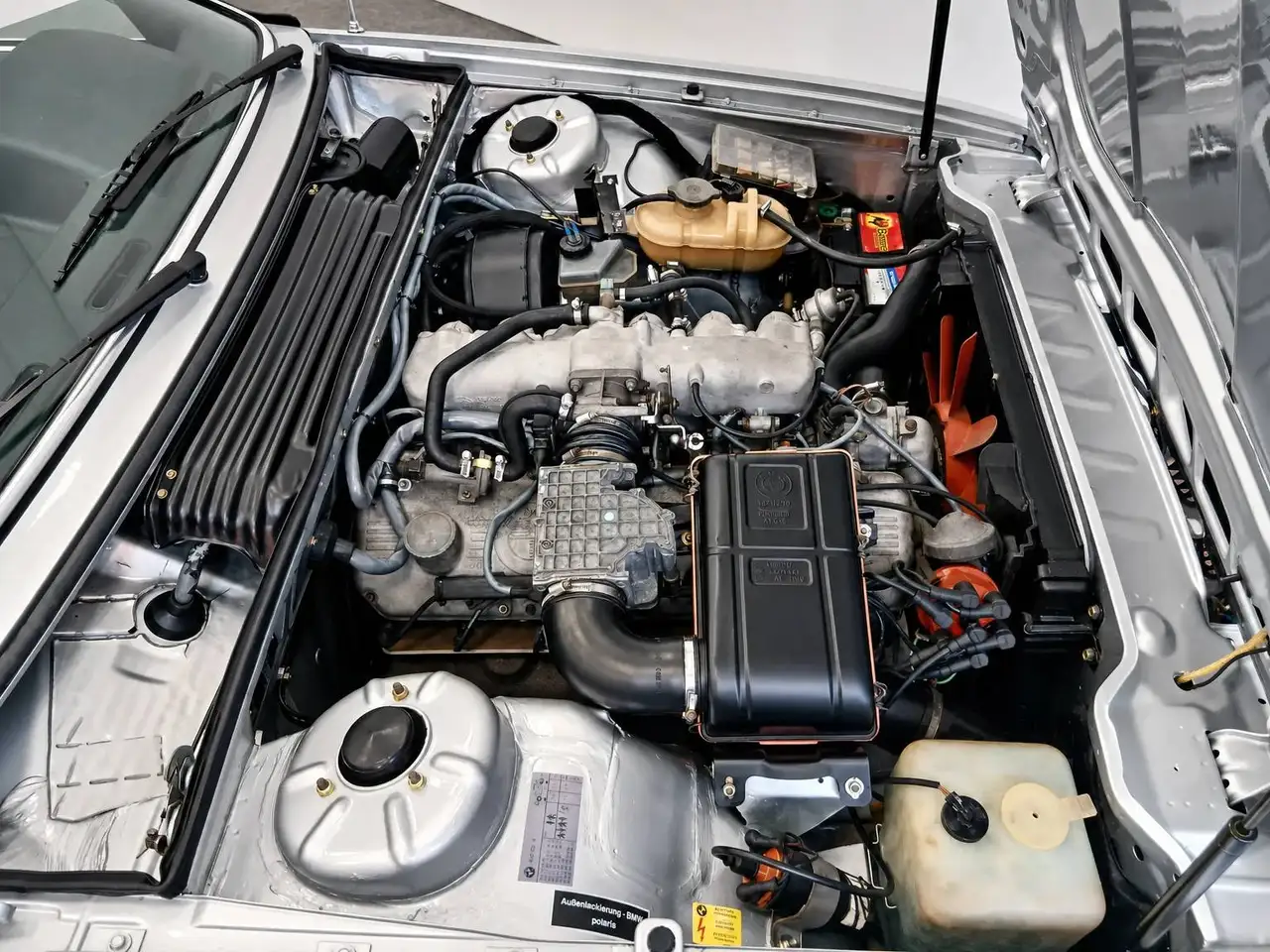 BMW 635 CSi met dogleg 5 bak, foto 12