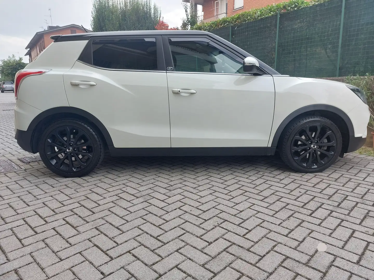 SsangYong Tivoli Tivoli 1.6d Be 2wd White - 1