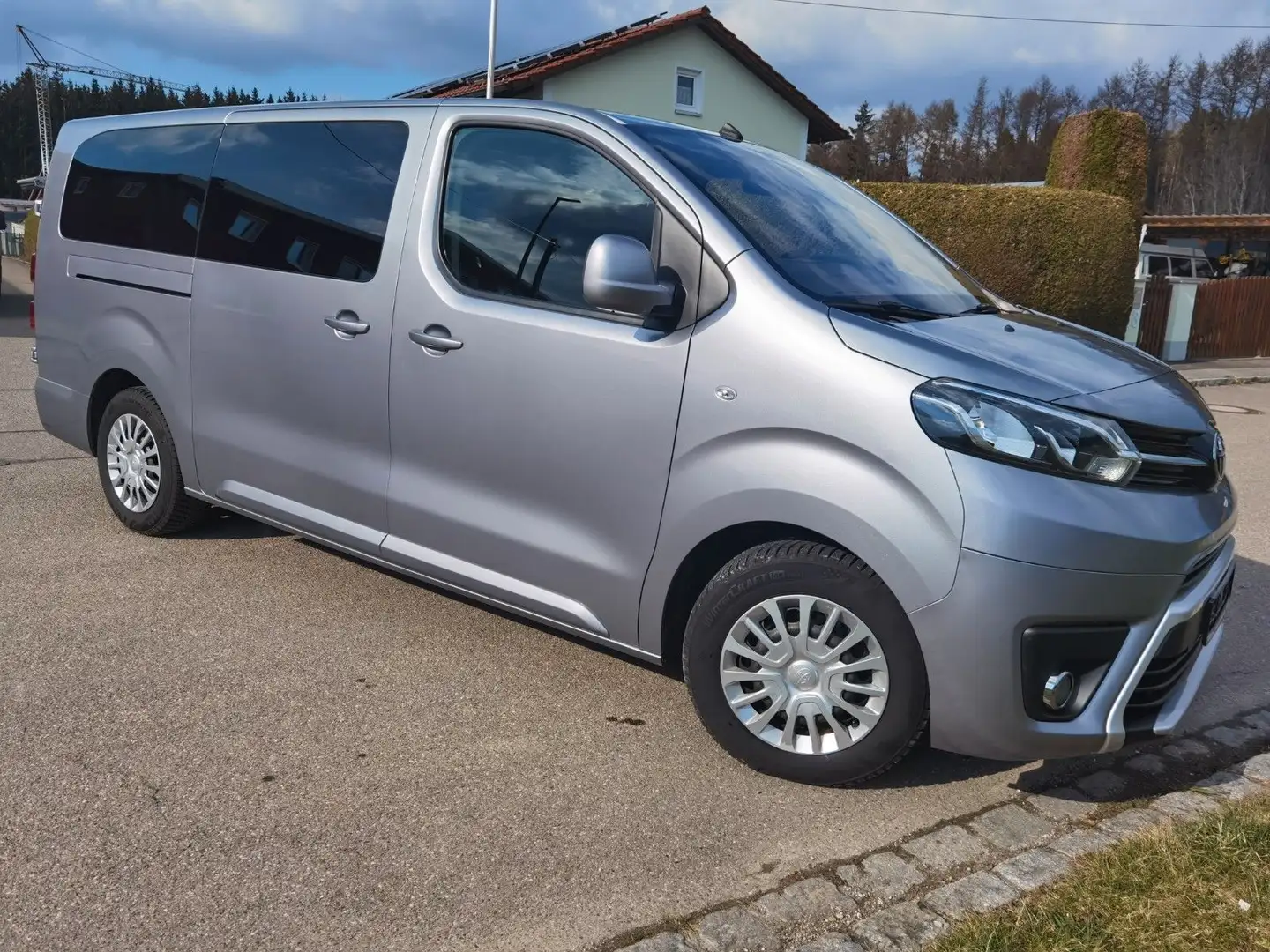 Toyota Proace Grau - 1
