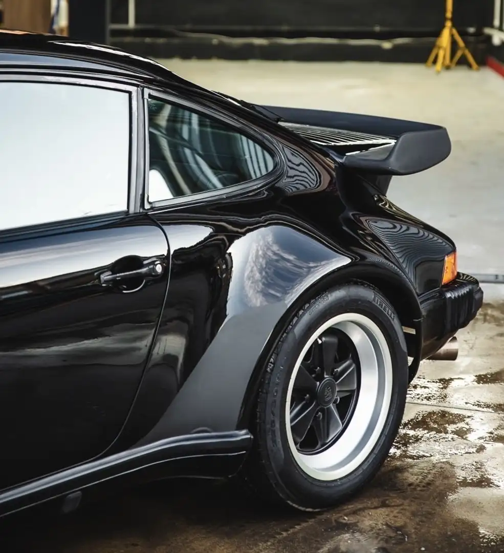 Porsche 930 911 Turbo (930) - 2
