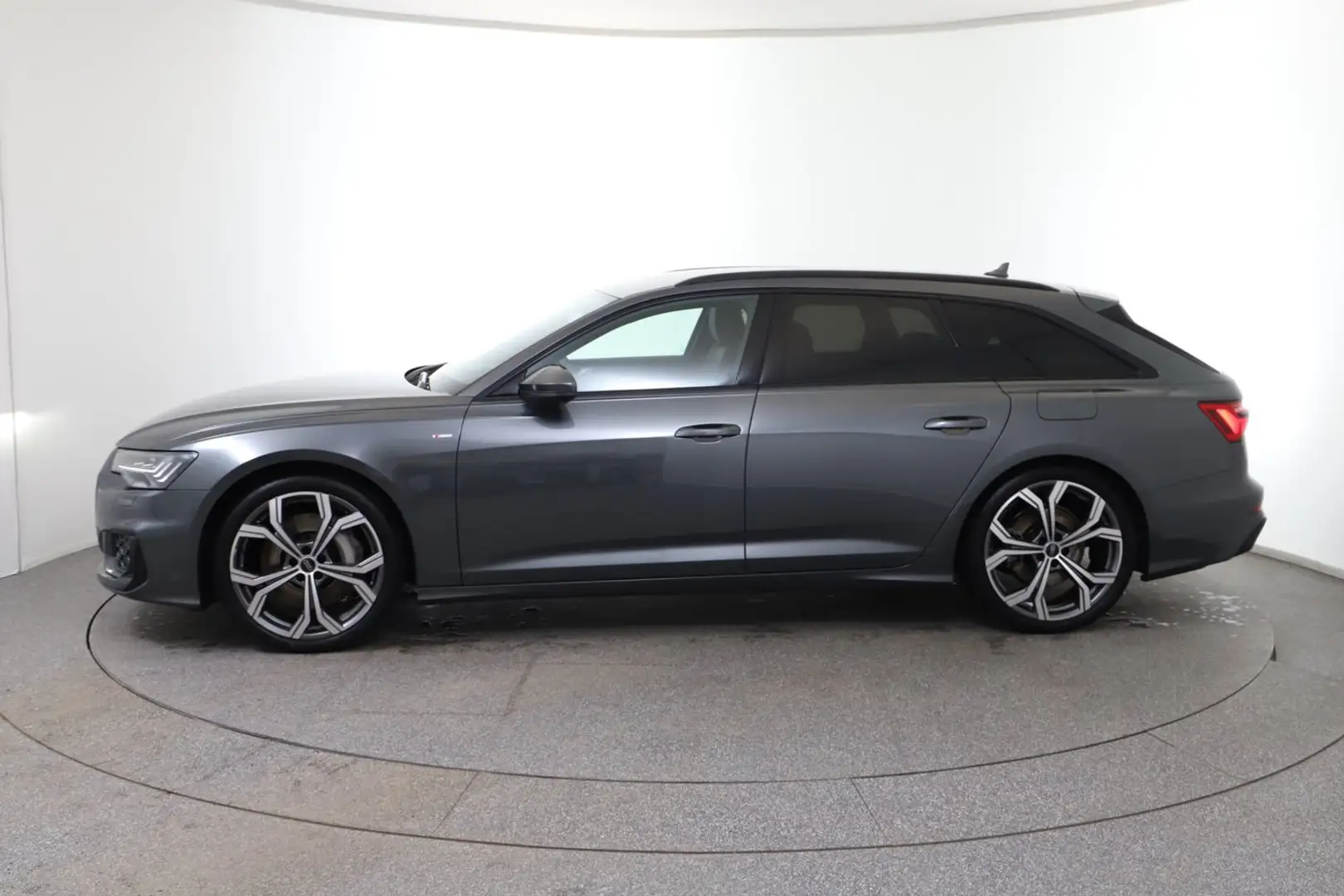 Audi A6 50 TFSI e quattro S line Grau - 2
