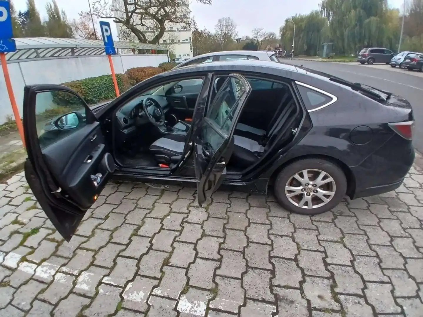 Mazda 6 6 Sport 2.0 CD DPF Comfort Noir - 2