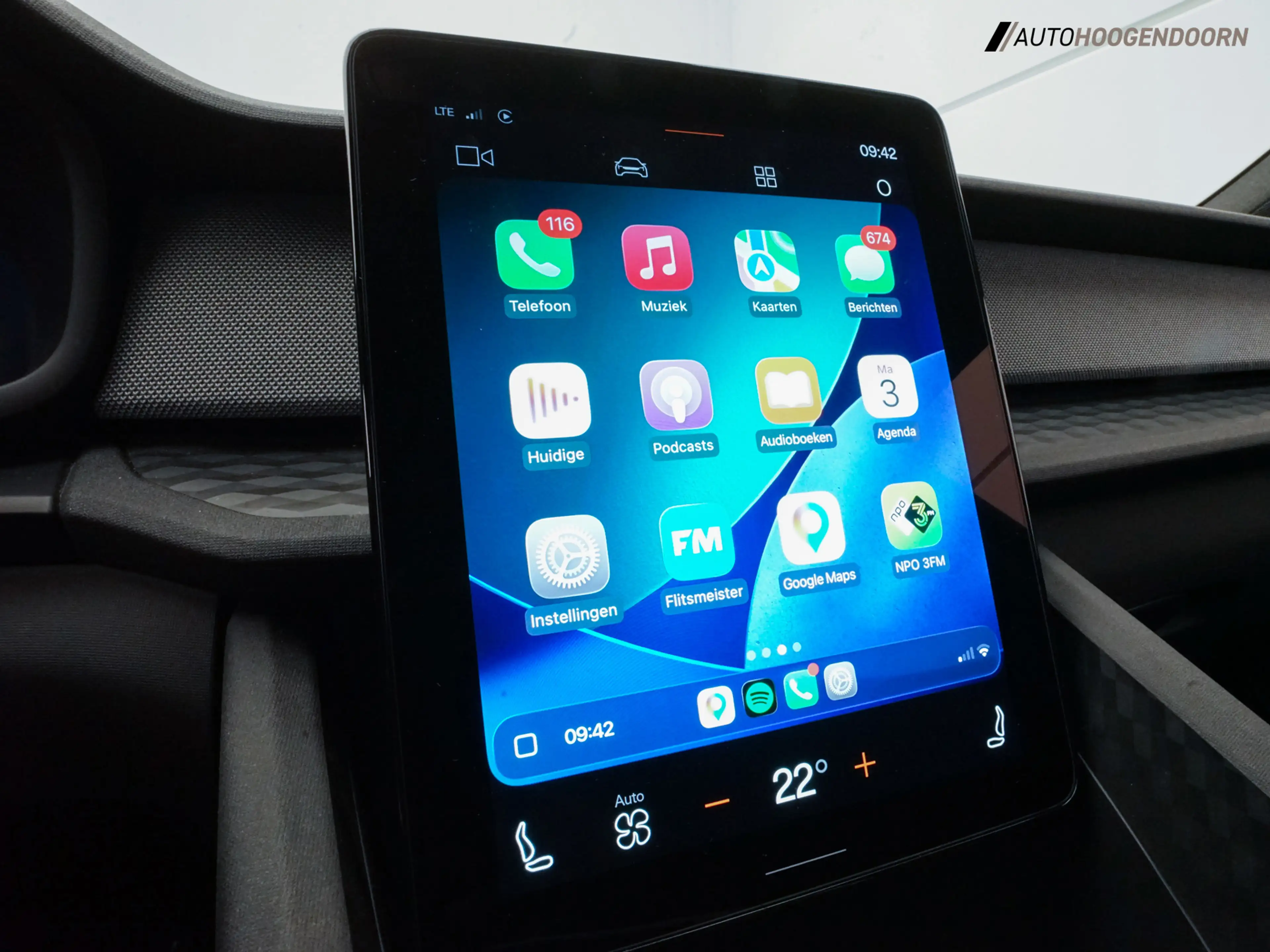 Polestar 2 Standard Range Single Motor 63kWh (APPLE CARPLAY,L — photo 20