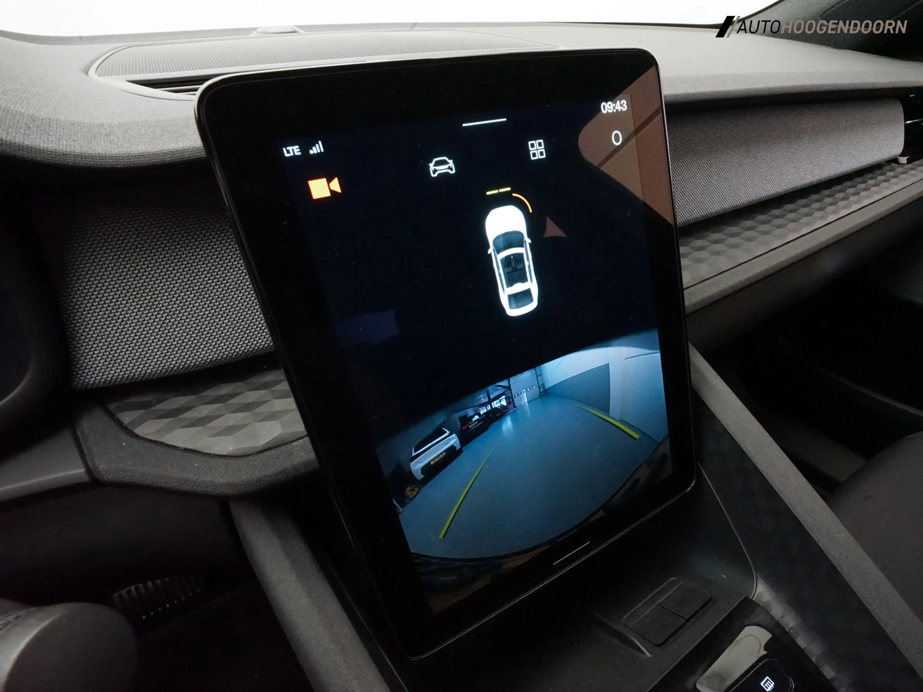 Polestar 2 Standard Range Single Motor 63kWh (APPLE CARPLAY,L — photo 23
