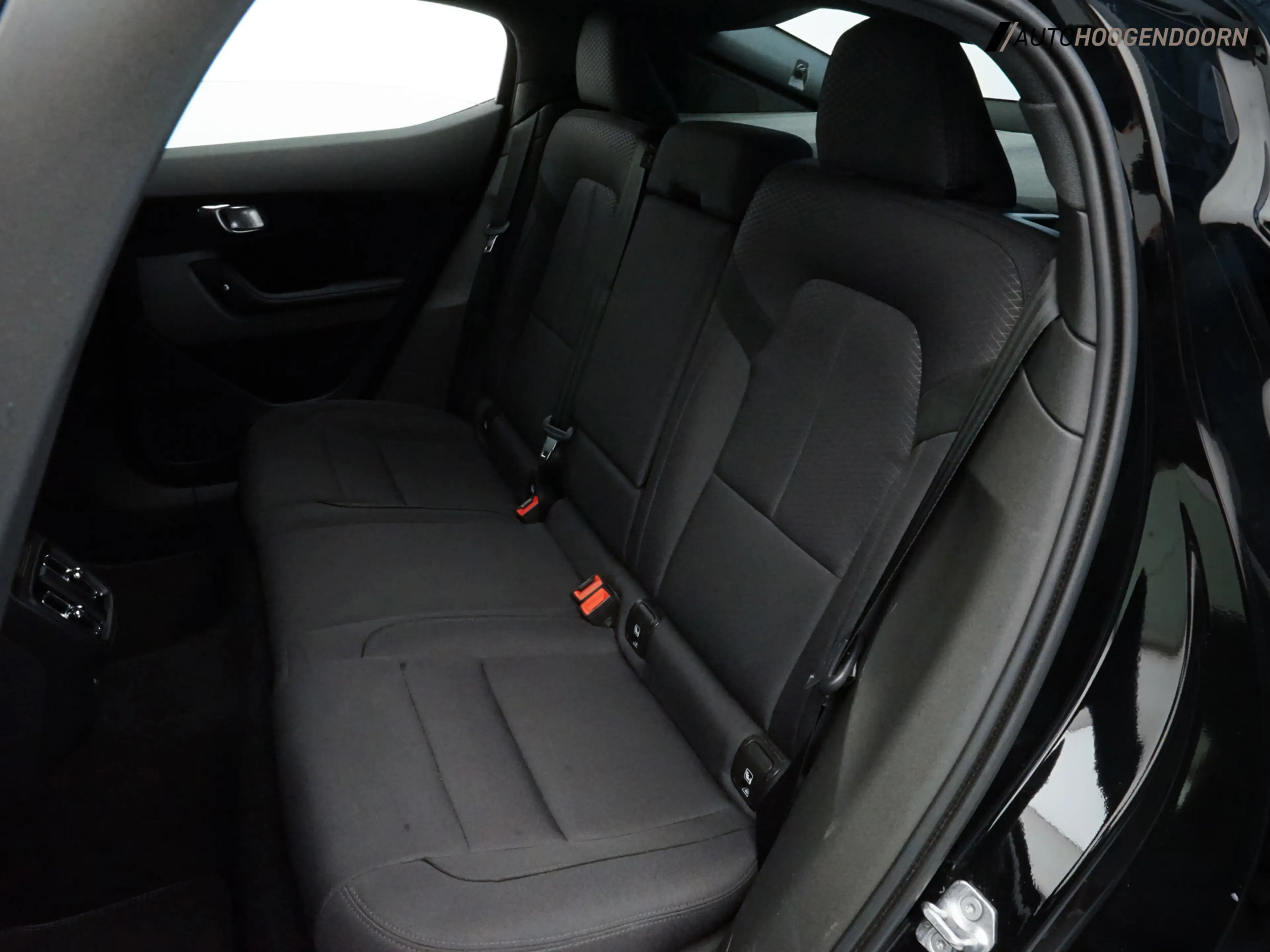 Polestar 2 Standard Range Single Motor 63kWh (APPLE CARPLAY,L — photo 11
