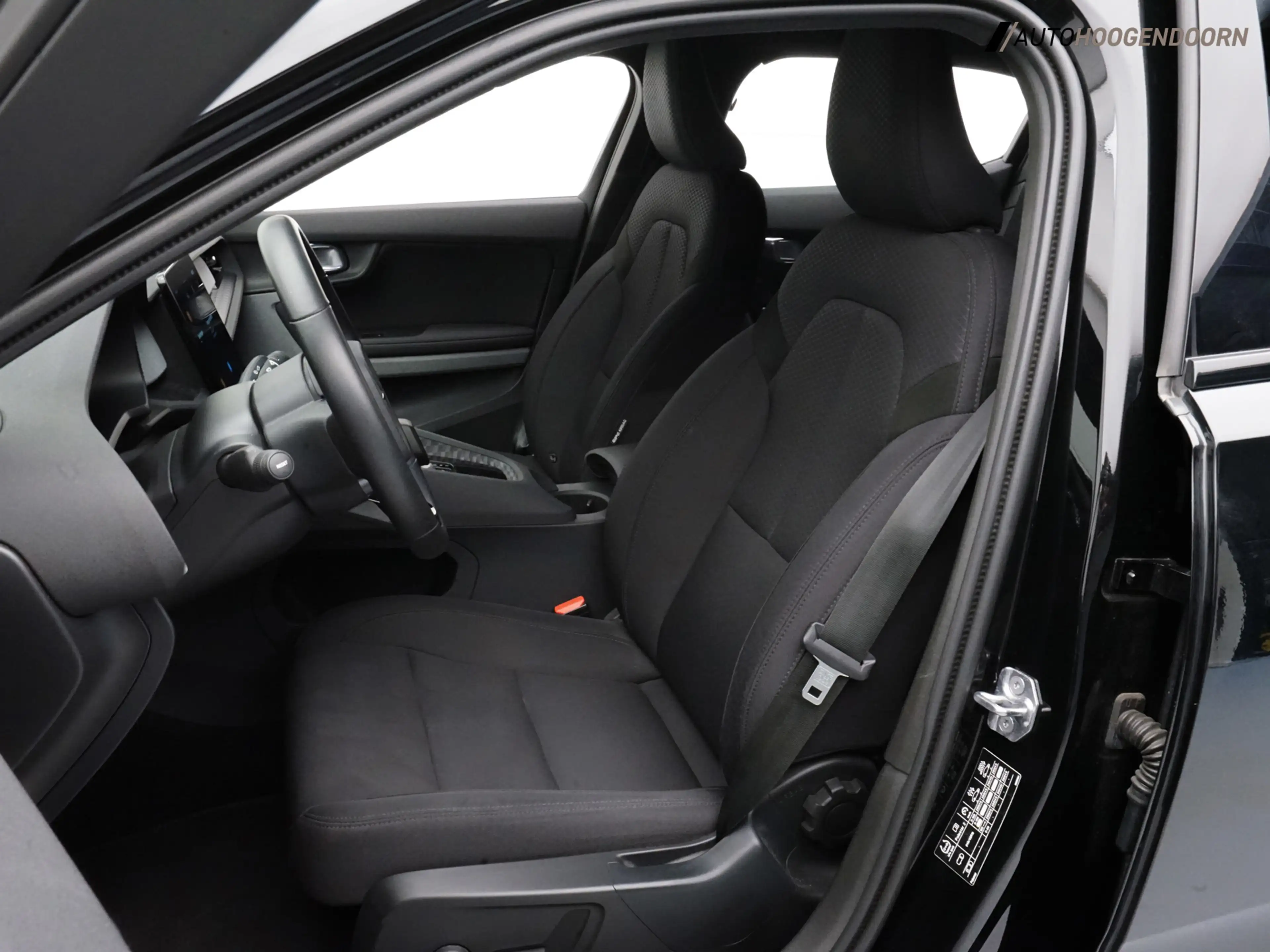 Polestar 2 Standard Range Single Motor 63kWh (APPLE CARPLAY,L — photo 10
