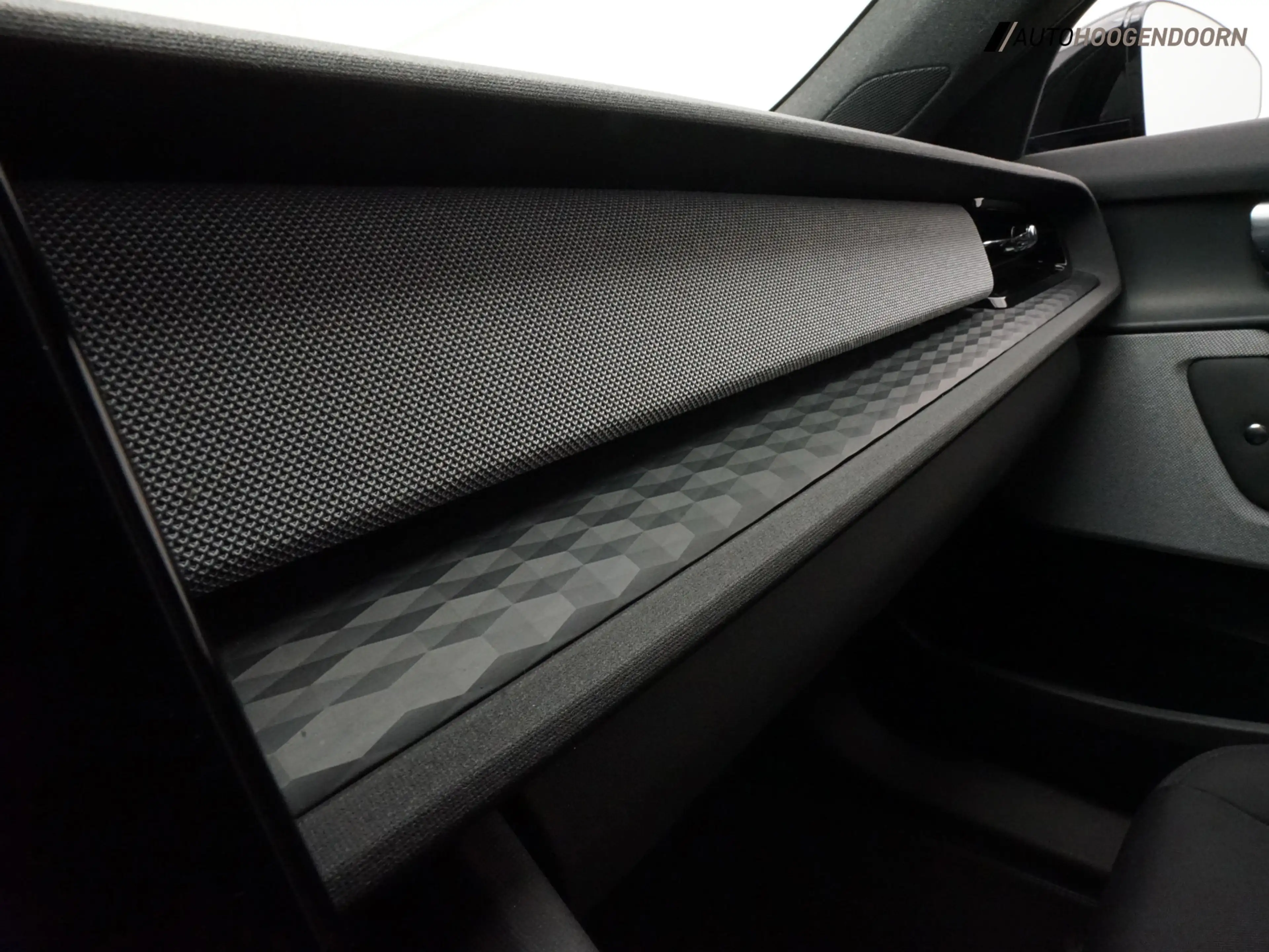Polestar 2 Standard Range Single Motor 63kWh (APPLE CARPLAY,L — photo 24