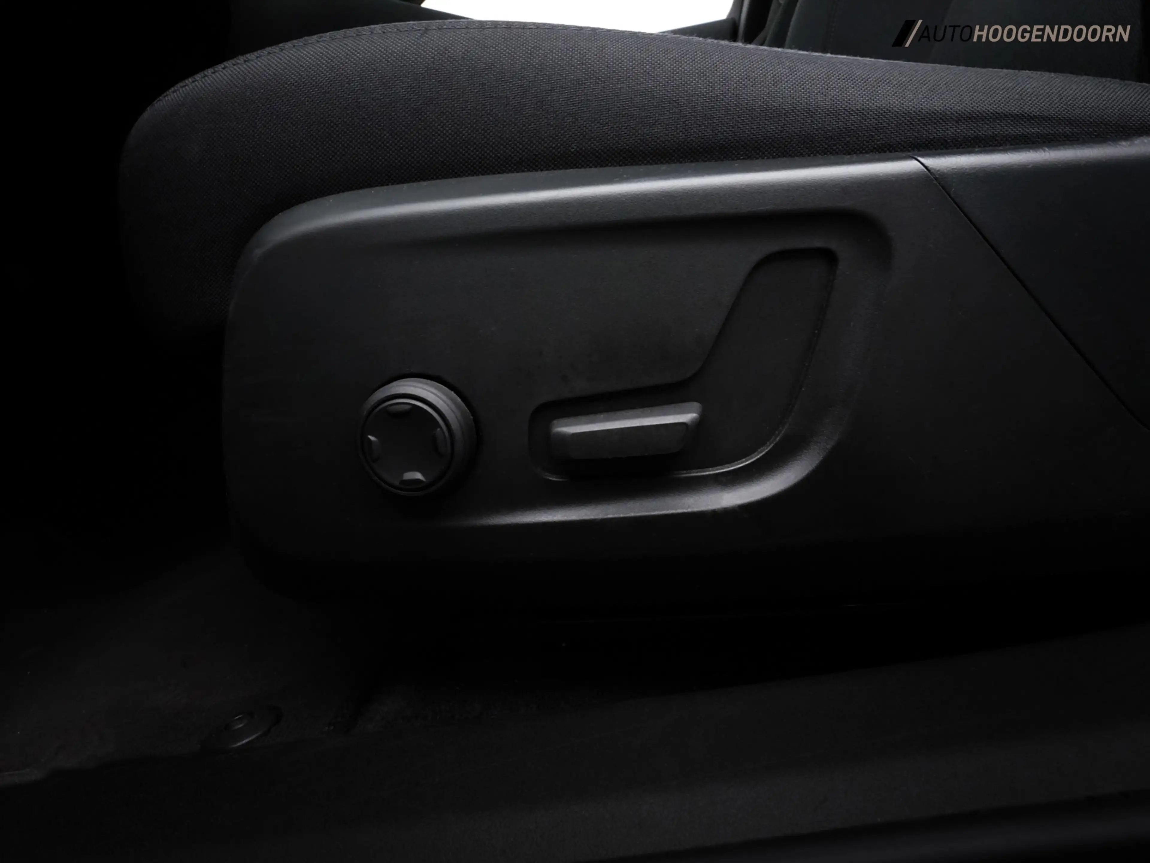 Polestar 2 Standard Range Single Motor 63kWh (APPLE CARPLAY,L — photo 14