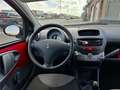 Peugeot 107 1.0i Trendy Rood - thumbnail 9