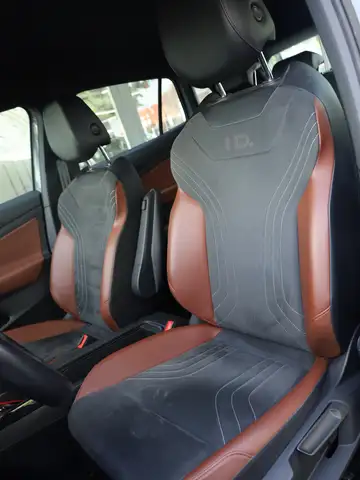 Volkswagen Id.4 view 13