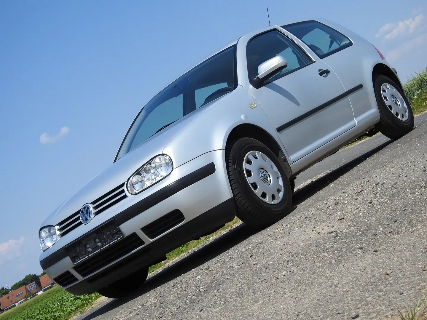 Volkswagen Golf 1.Hand. von Opa (geb.1934) Automatik. 49431km! Plateado - 1