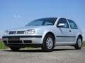 Volkswagen Golf 1.Hand. von Opa (geb.1934) Automatik. 49431km! Plateado - thumbnail 30