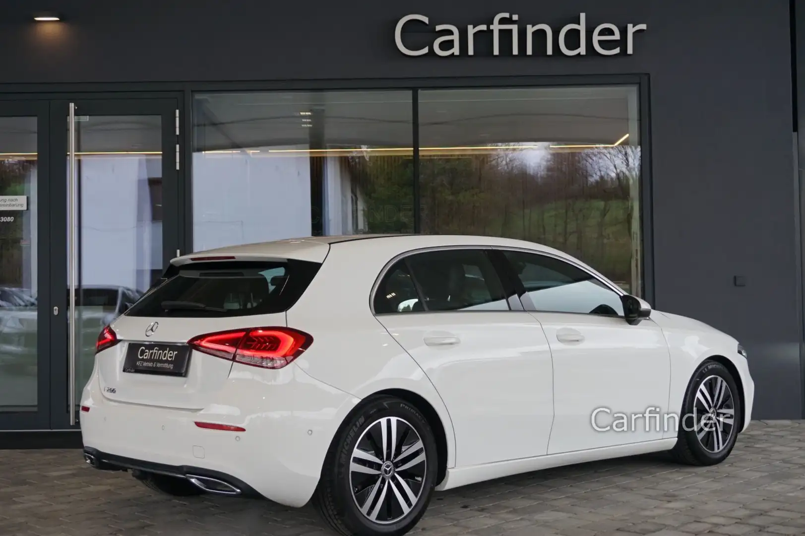 Mercedes-Benz A 200 A-Klasse A 200 Progressiv,AHV,LED,Rückfahrkamera, Weiß - 2