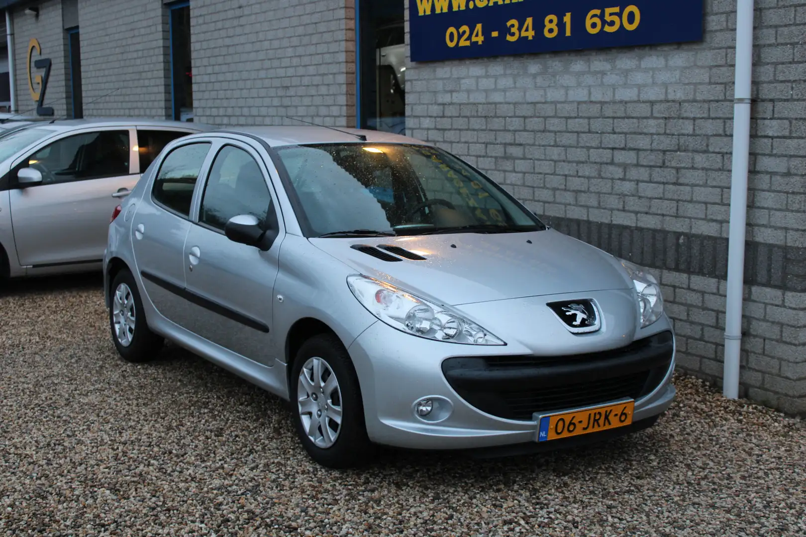 Peugeot 206 + 1.4 XS 5DRS airco weinig km Gris - 1