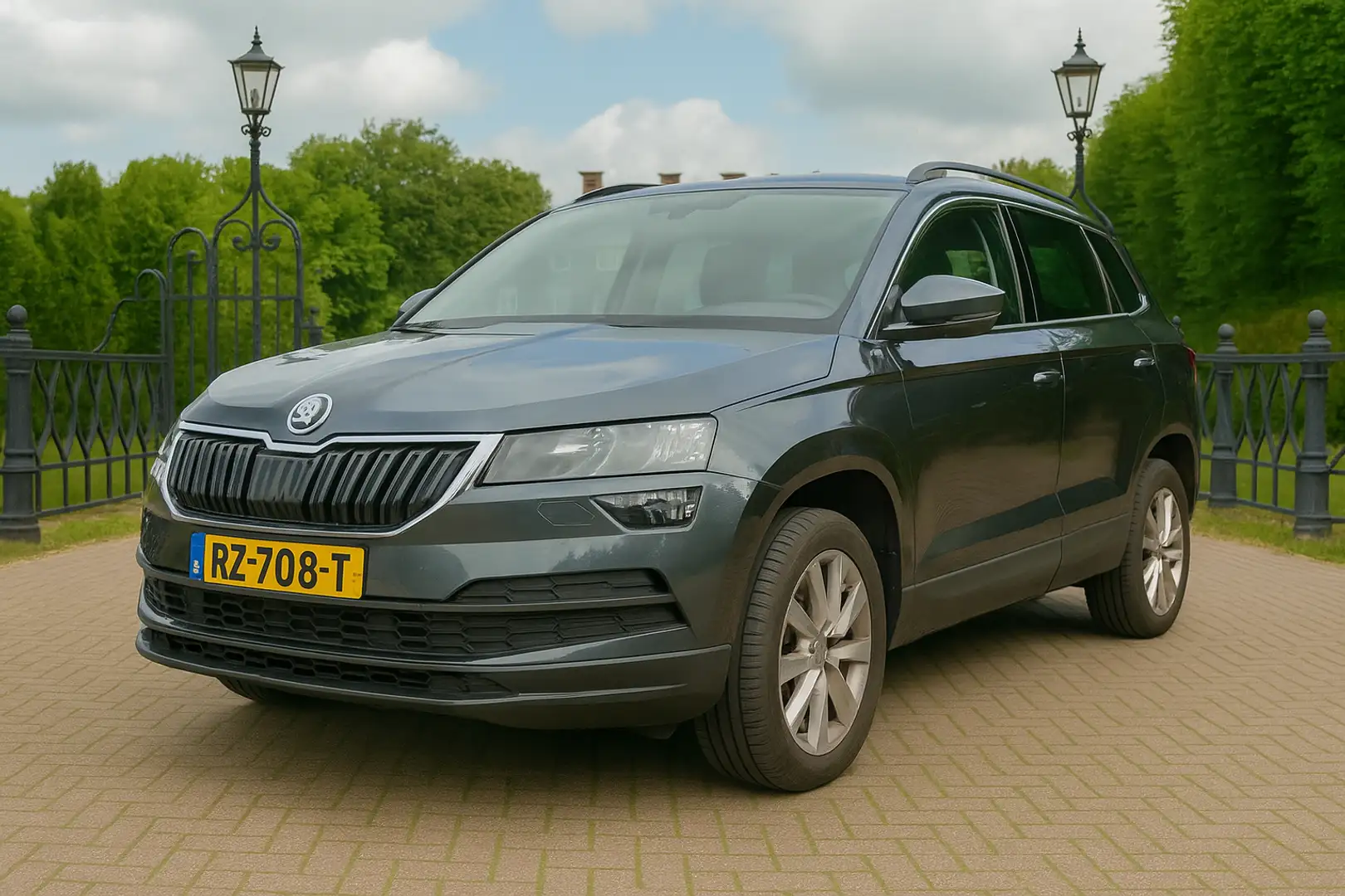 Skoda Karoq 1.5 TSI Style Business | NL-AUTO! | DODE HOEK | AD Schwarz - 1
