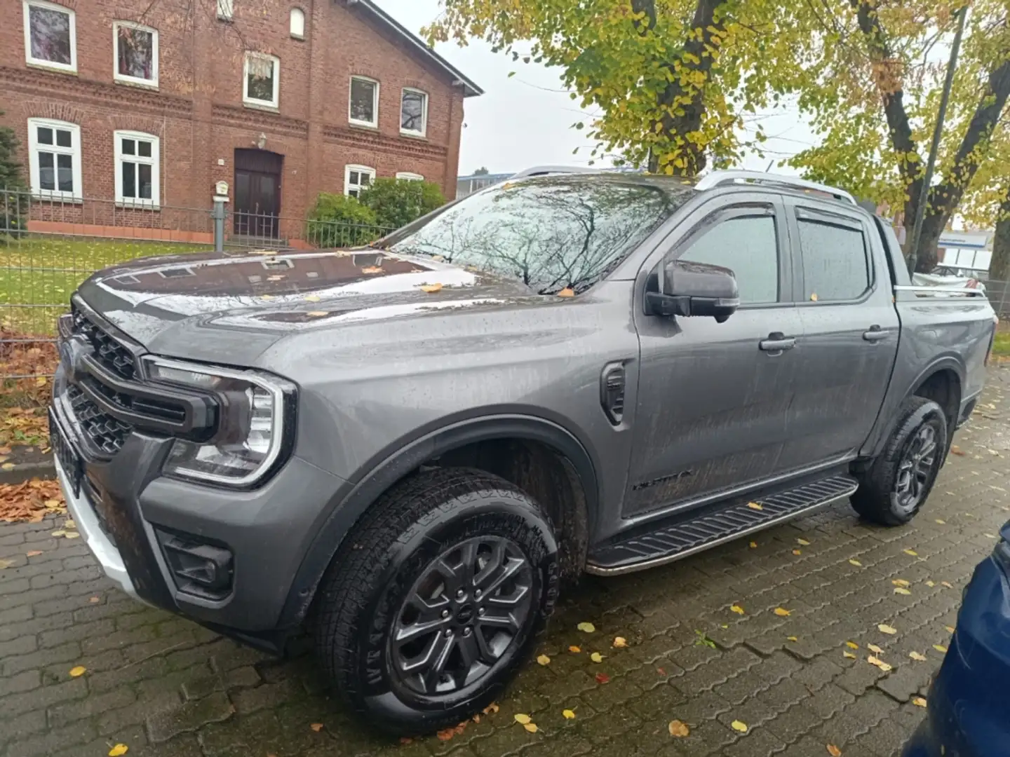 Ford Ranger Wildtrak 4WD Doppelkabine Navi Klima Rückfahrkam. Gris - 2