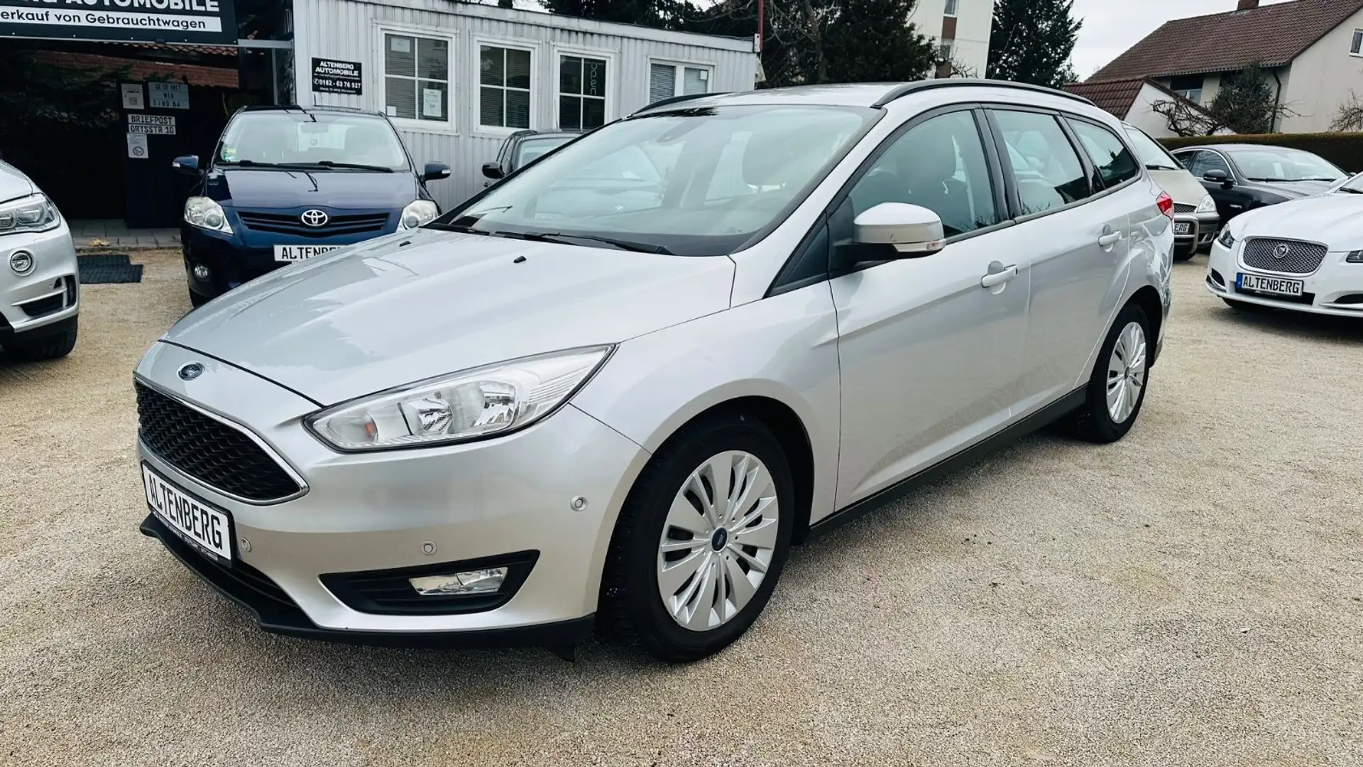 Ford Focus Turnier,Große Navigation Silber - 1