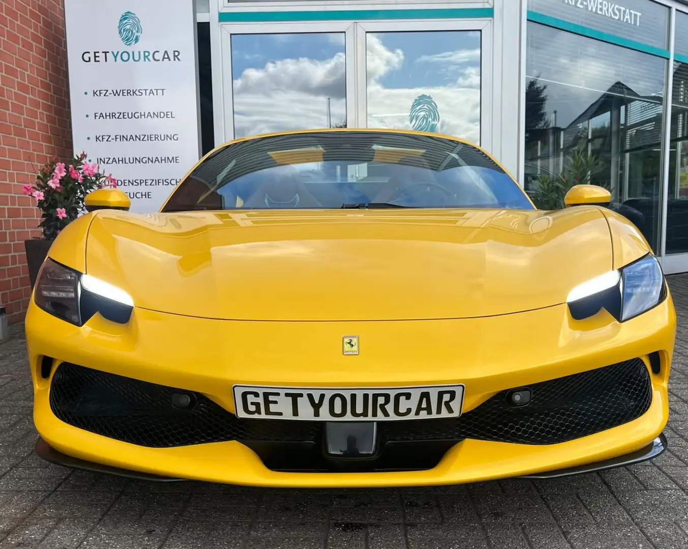 Ferrari 296 GTS LIFT, CARBON, JBL, Gelb - 2