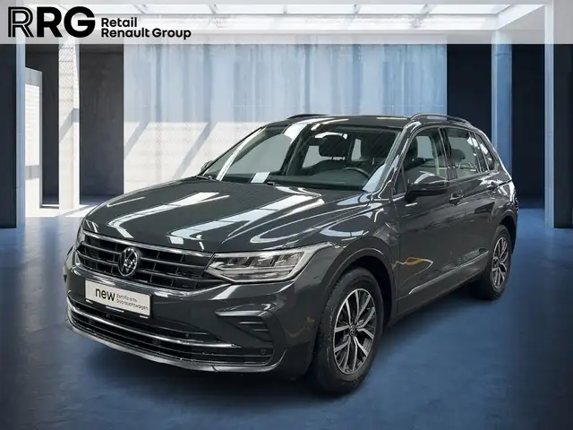 Volkswagen Tiguan Life 2,0TDI PanoramaDach/AHK anklappbar