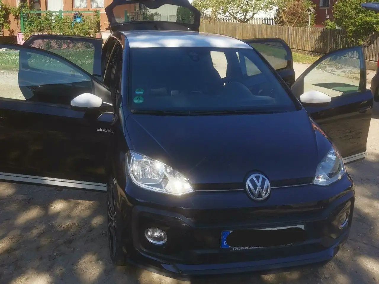 Volkswagen up!