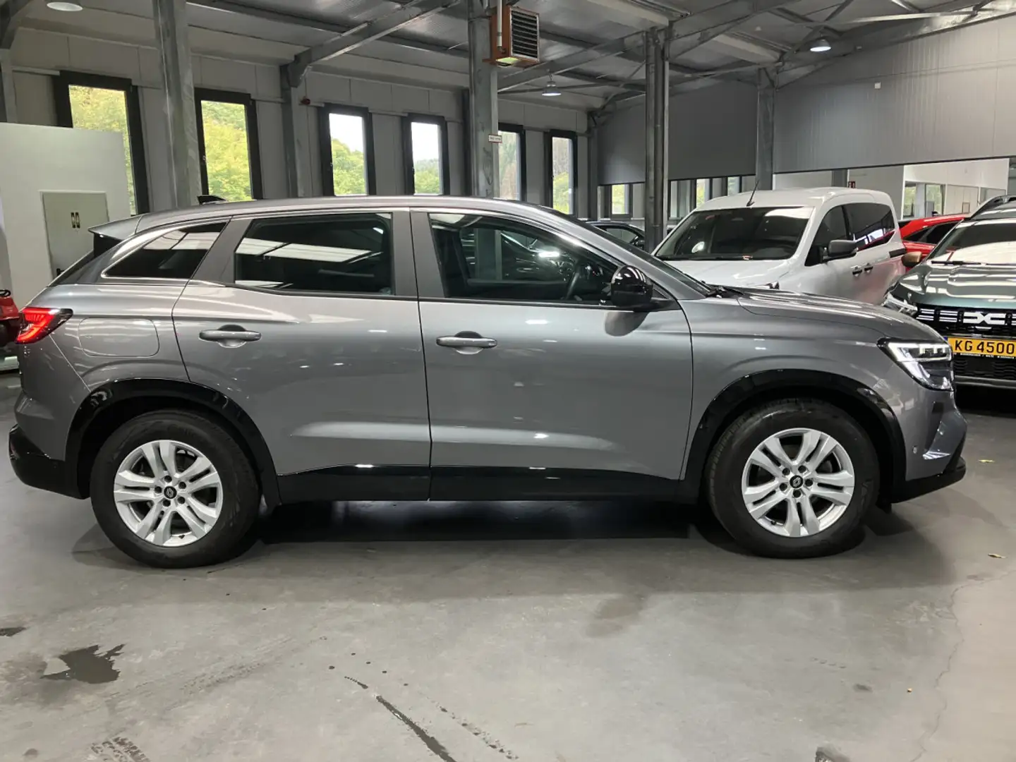 Renault Austral 1.2 TCe Mild Hybrid Equilibre Grau - 2