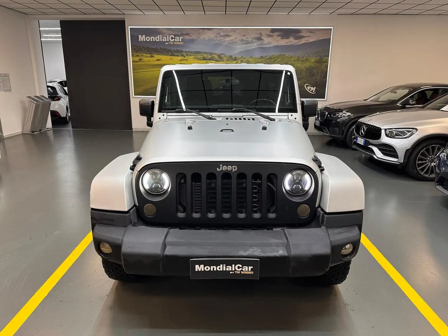 Jeep Wrangler Unlimited 2.8 crd Sahara auto Grigio - 2