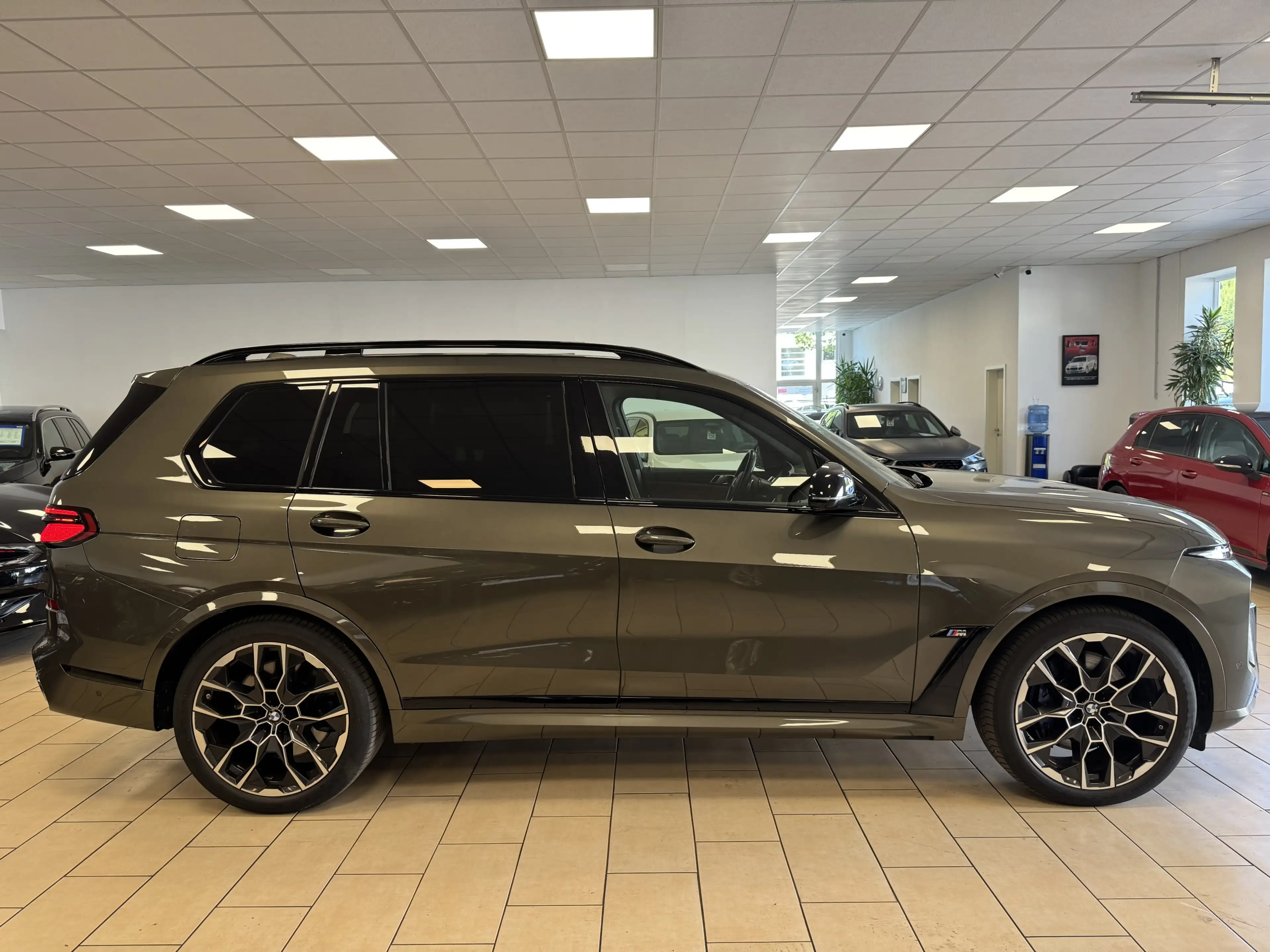 BMW X7 M HUD*Leder*Memory*360Cam*Pano*HarmanKardon — photo 4