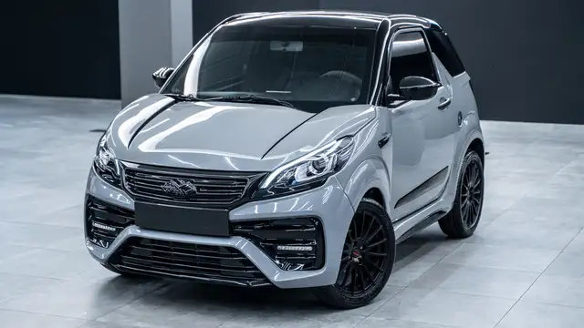 Ligier JS 50 SPORT ARIA CONDIZIONATA PACK LUCI PELLE UNI PROP.