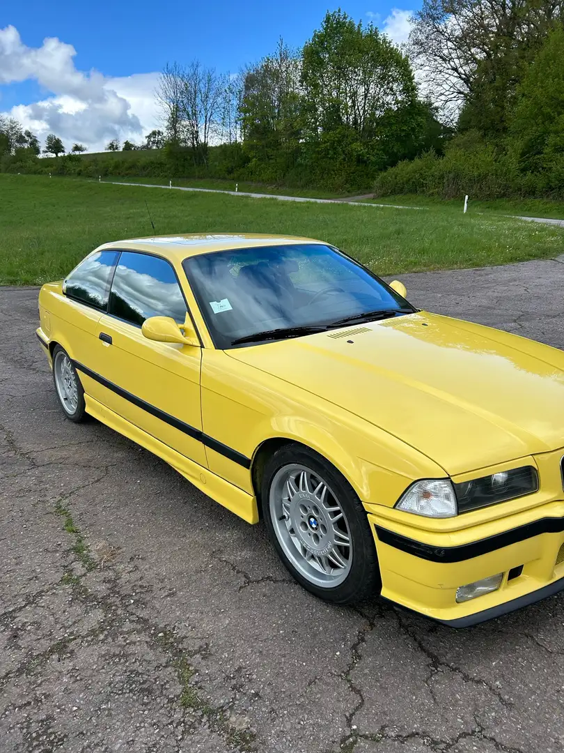 BMW M3 3.0 Pack Giallo - 2