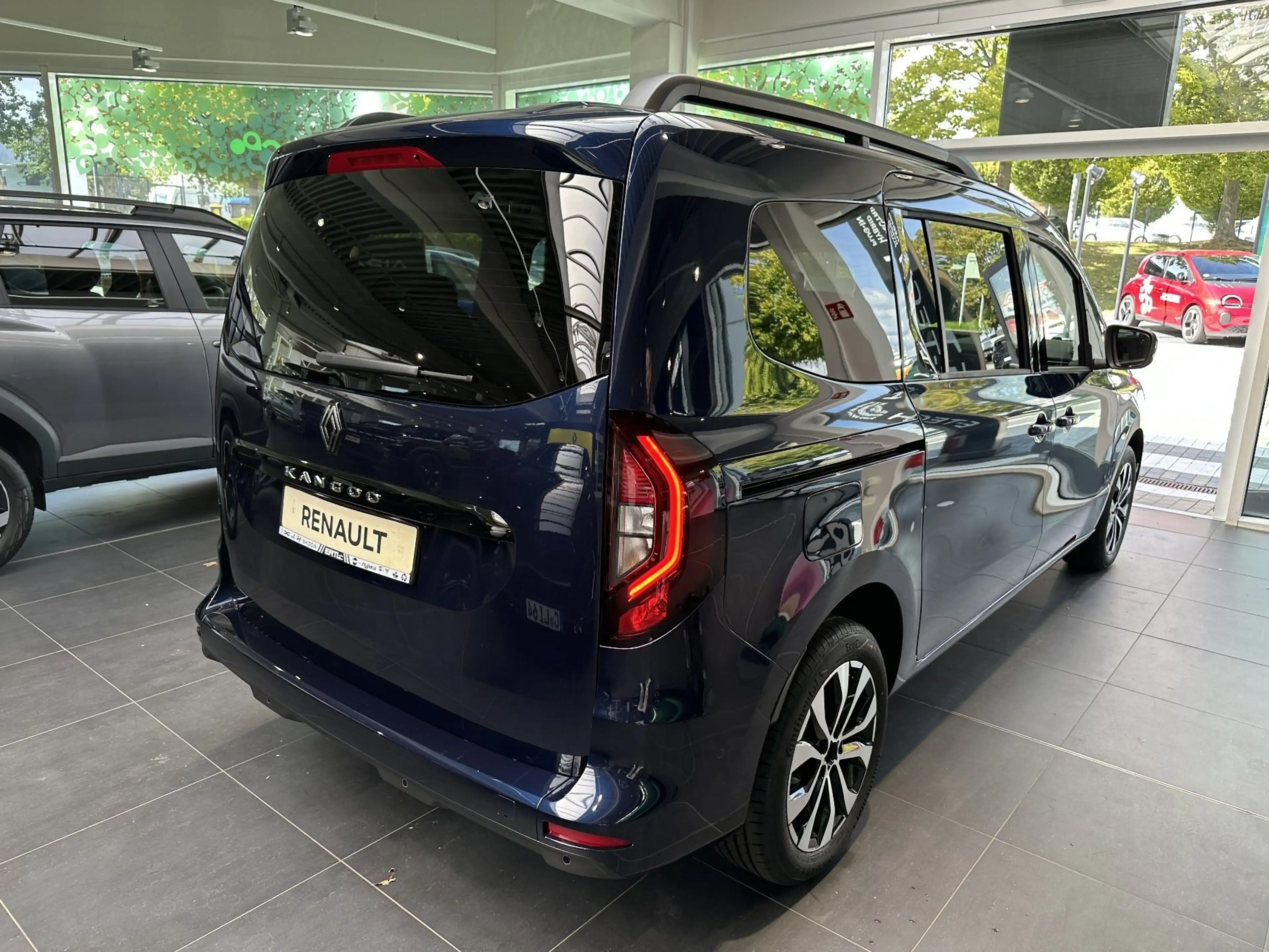 Renault Kangoo Techno TCe 130 PS EDC — photo 21