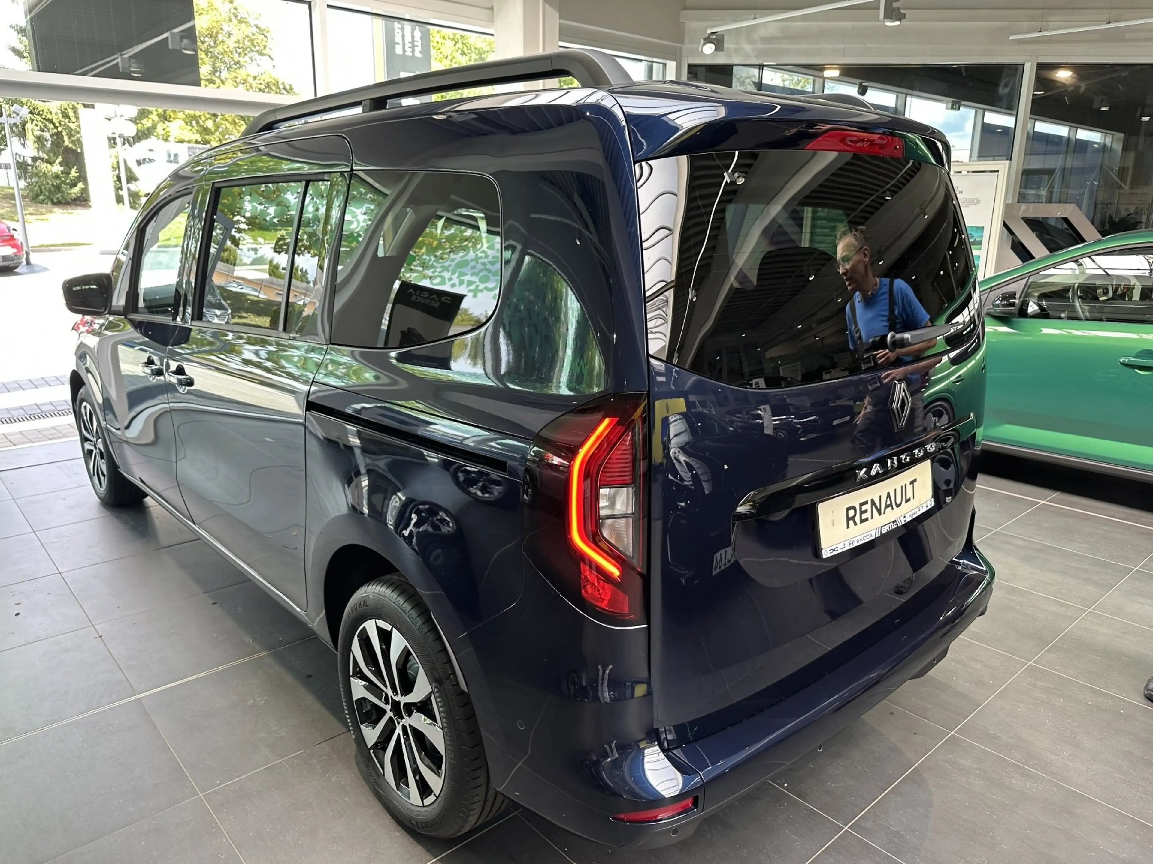 Renault Kangoo Techno TCe 130 PS EDC — photo 25