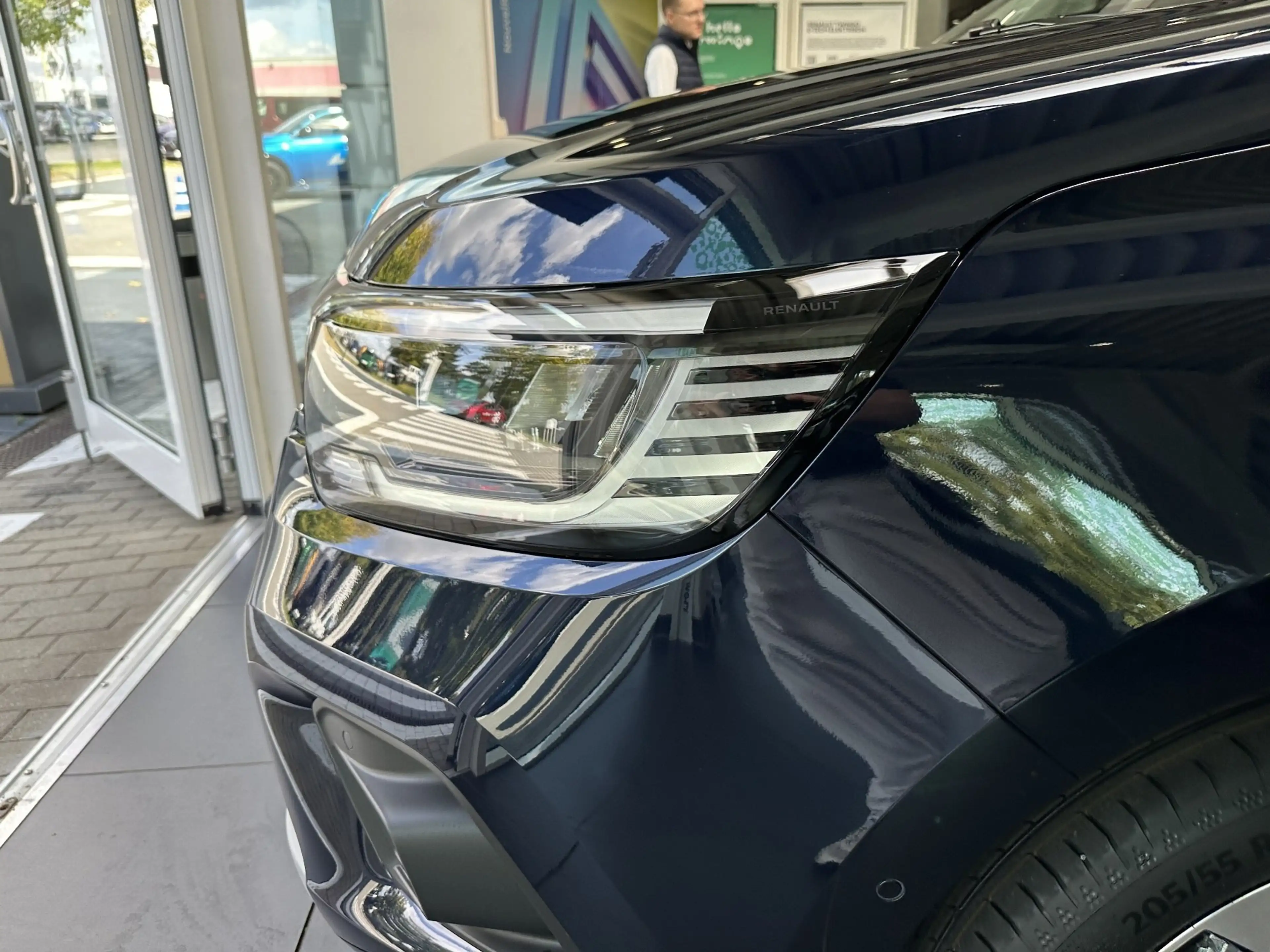 Renault Kangoo Techno TCe 130 PS EDC — photo 4