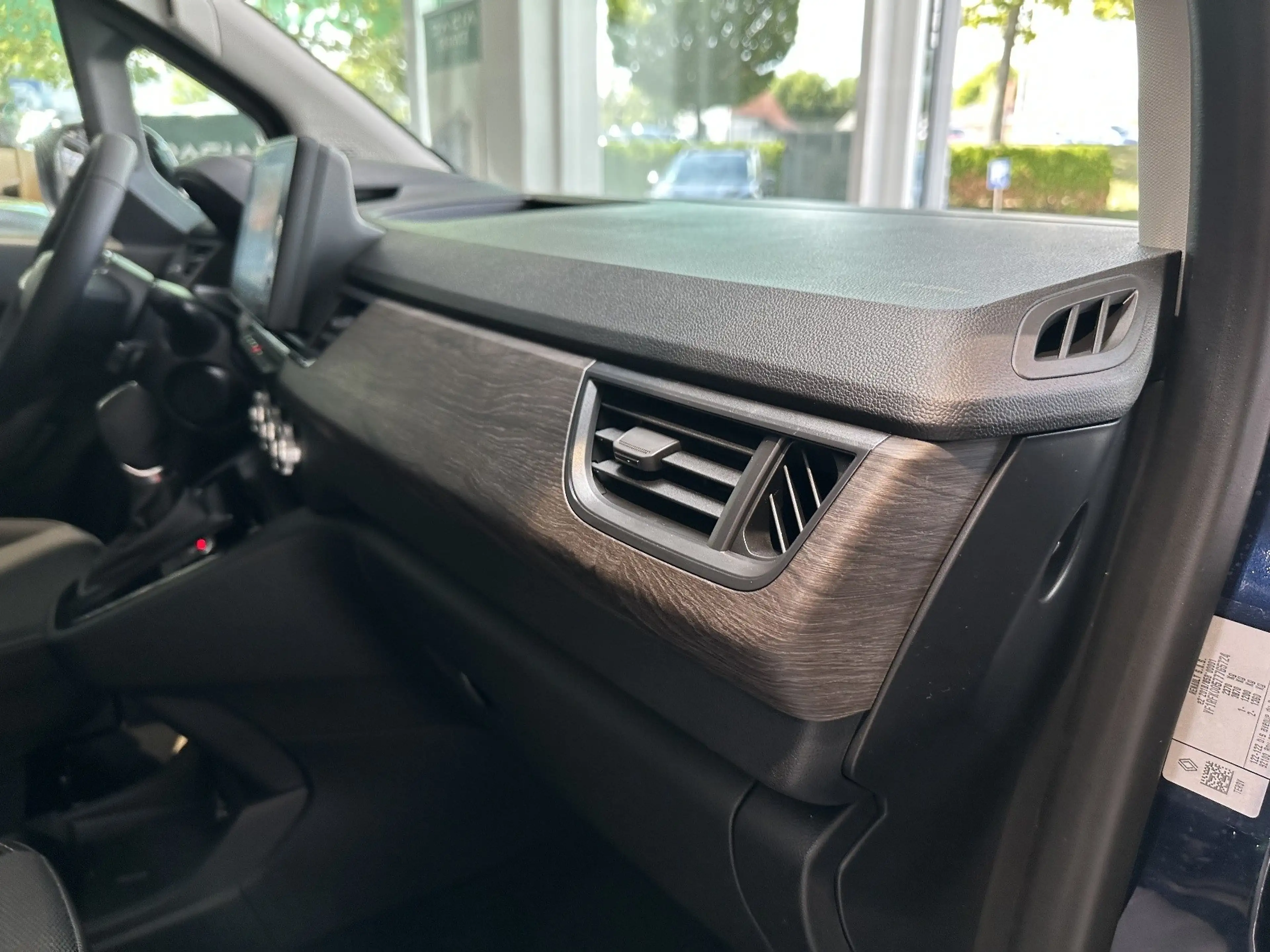 Renault Kangoo Techno TCe 130 PS EDC — photo 9