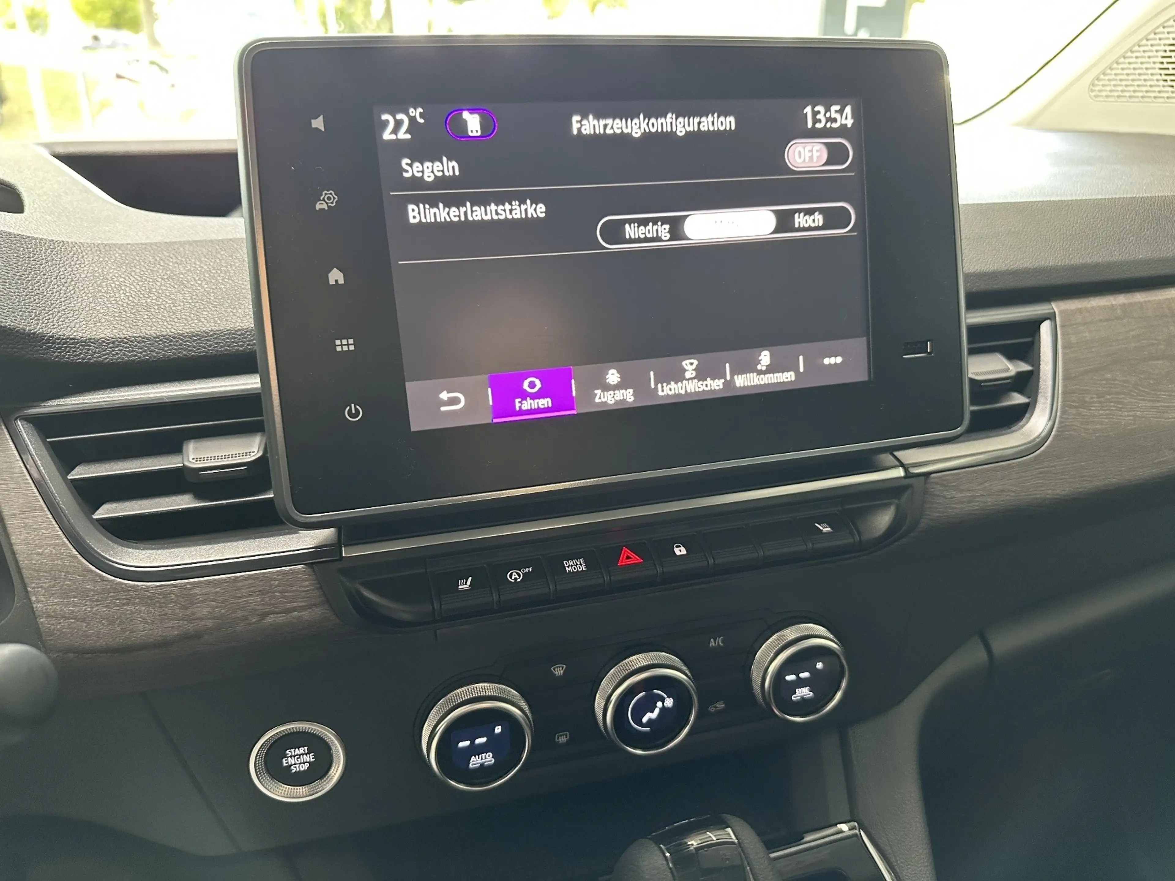 Renault Kangoo Techno TCe 130 PS EDC — photo 41