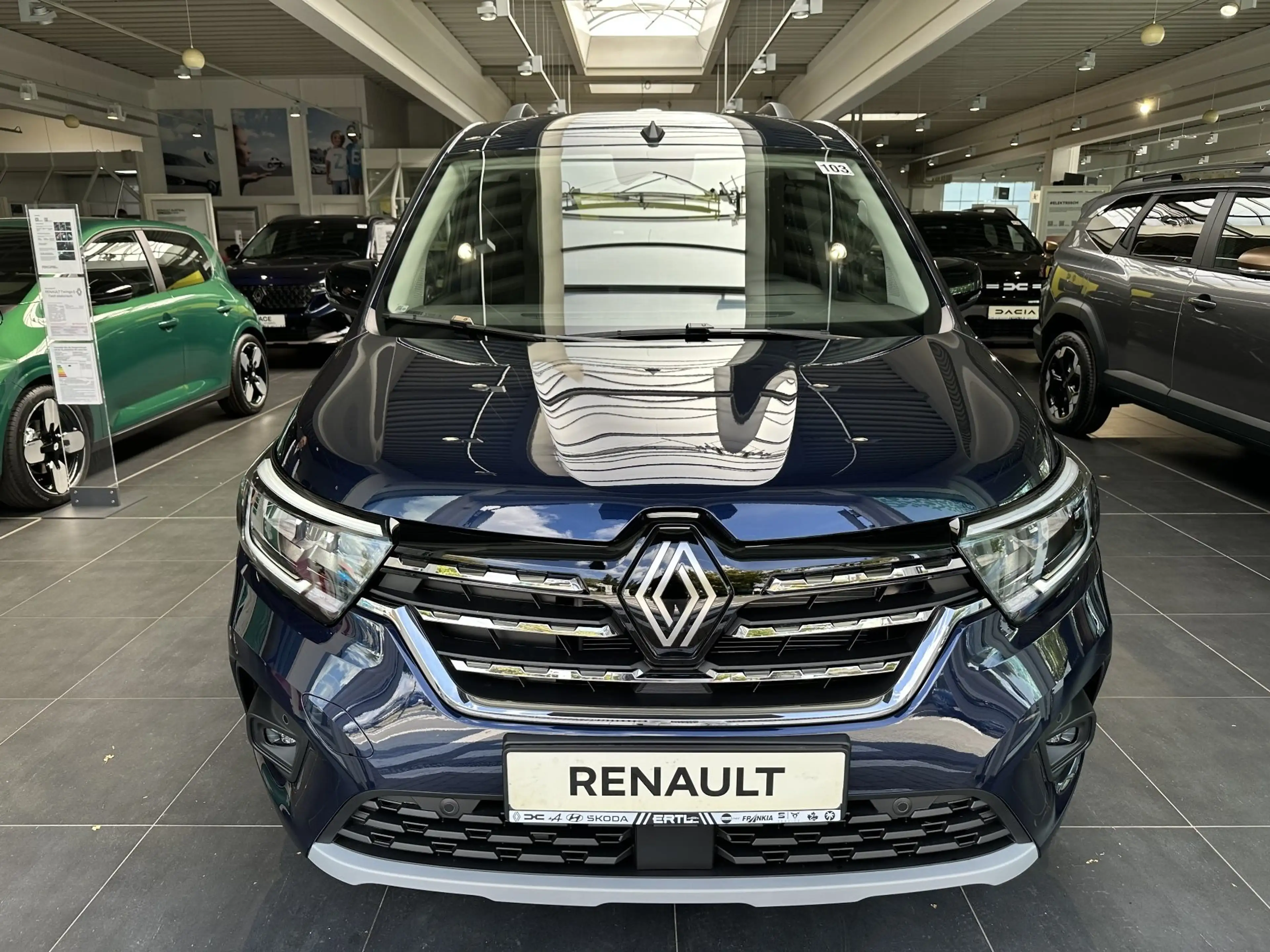 Renault Kangoo Techno TCe 130 PS EDC — photo 2