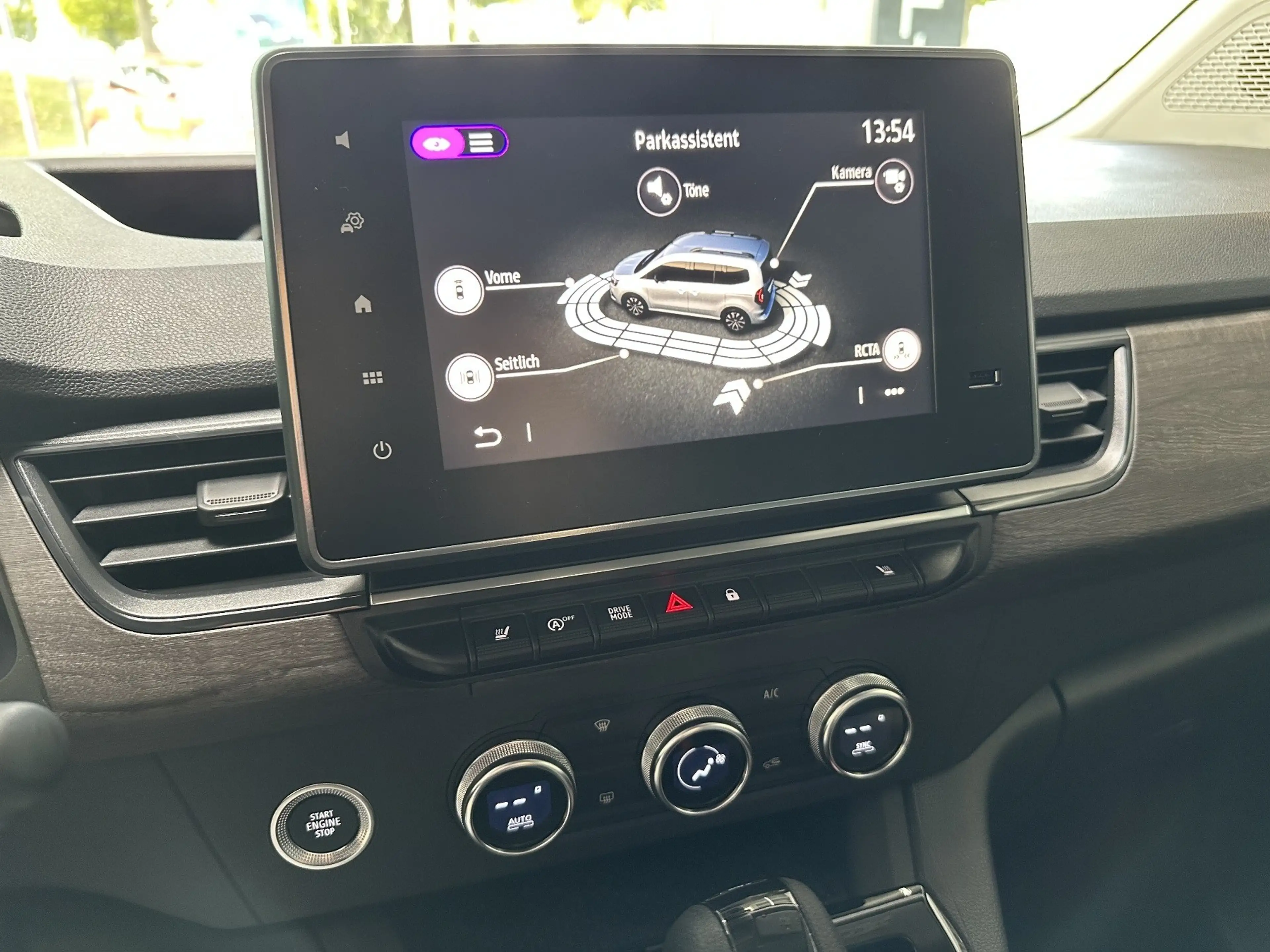 Renault Kangoo Techno TCe 130 PS EDC — photo 40