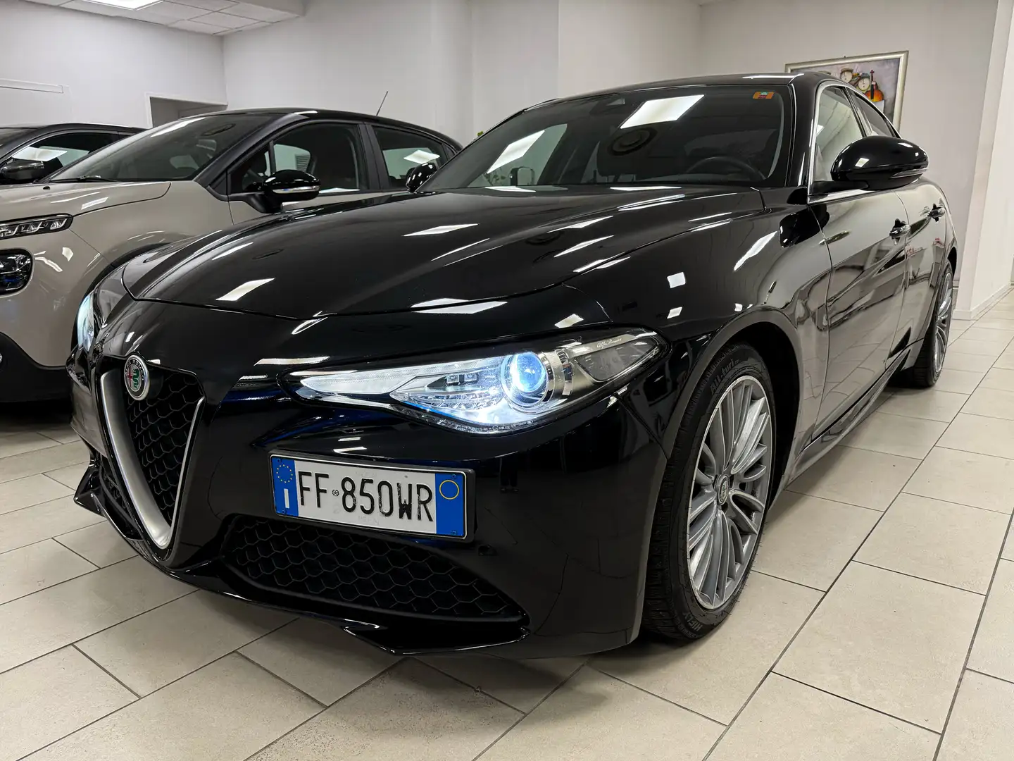 Alfa Romeo Giulia Giulia 2016 2.2 t Super 150cv auto Nero - 1