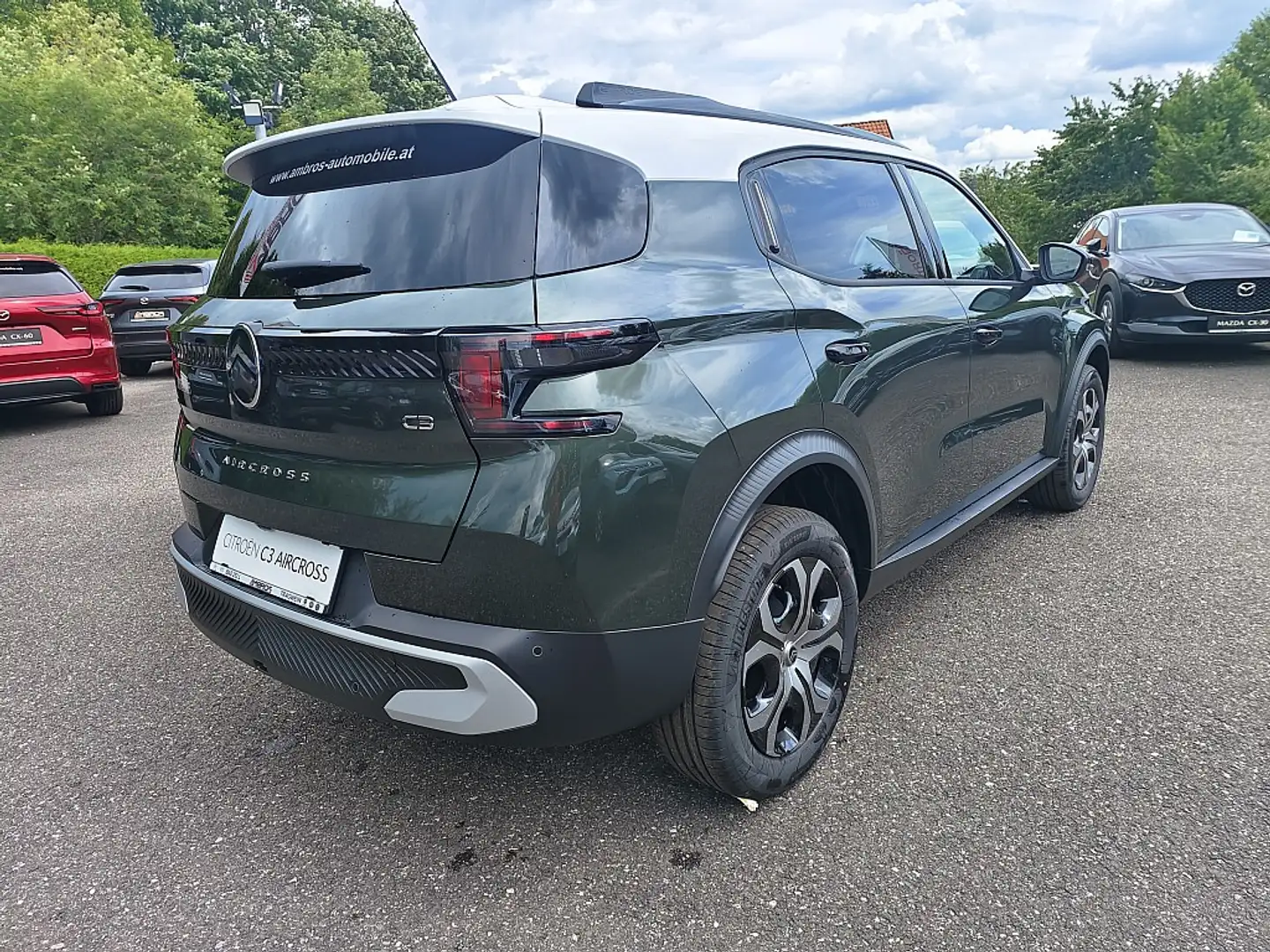 Citroen C3 Aircross Turbo 100 6-Gang Plus Vorführwagen-AKTION Grün - 2
