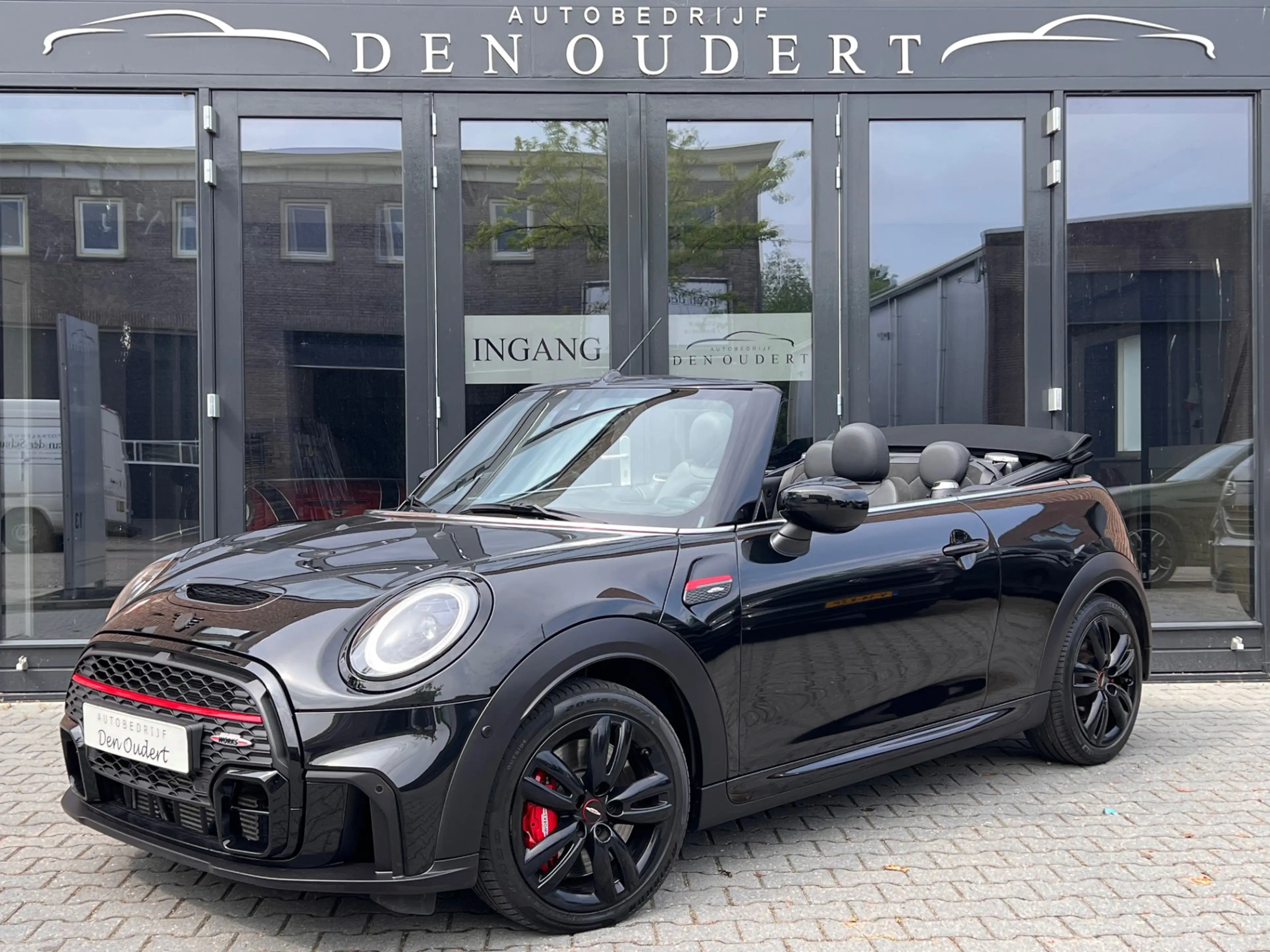 MINI John Cooper Works Cabrio Mini 2.0 Classic AUT. JCW HEAD UP/HARMAN KARDON 20