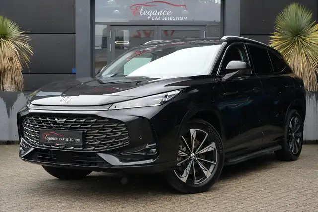 MG HS PHEV 1.5 Plug-in Hybrid Luxury | 272 PK | Navigati