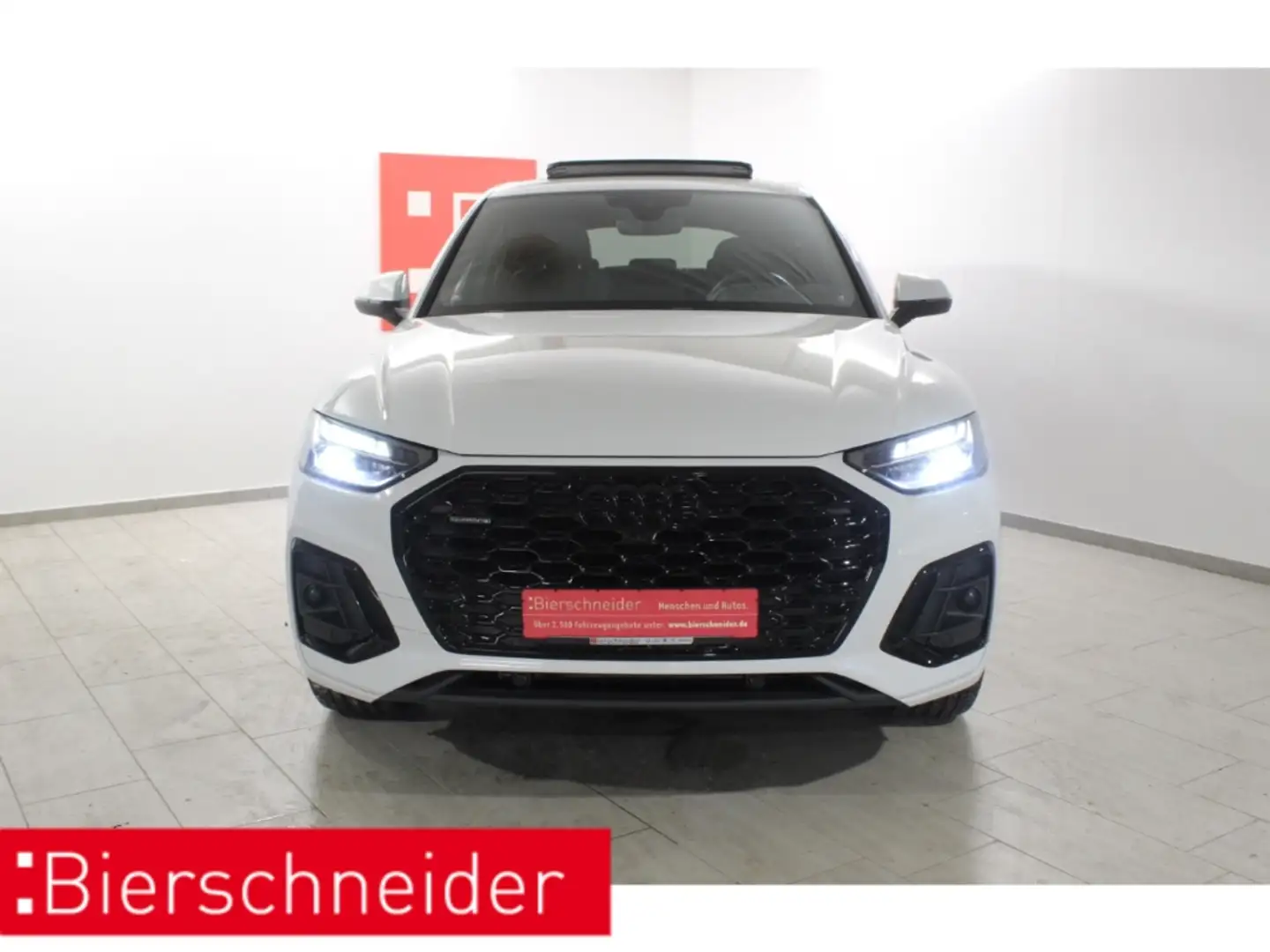 Audi Q5 Sportback 45 TFSI quattro 2x S-Line  Black 21 PANO White - 2