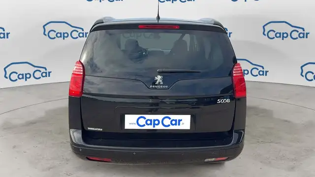 Peugeot 5008 view 3