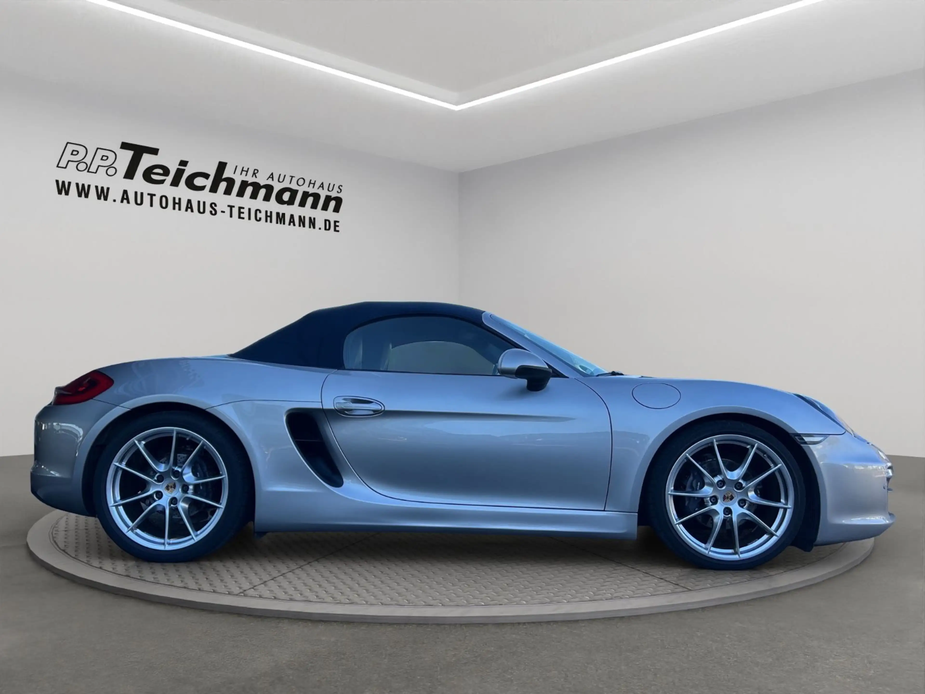 Porsche Boxster — photo 5